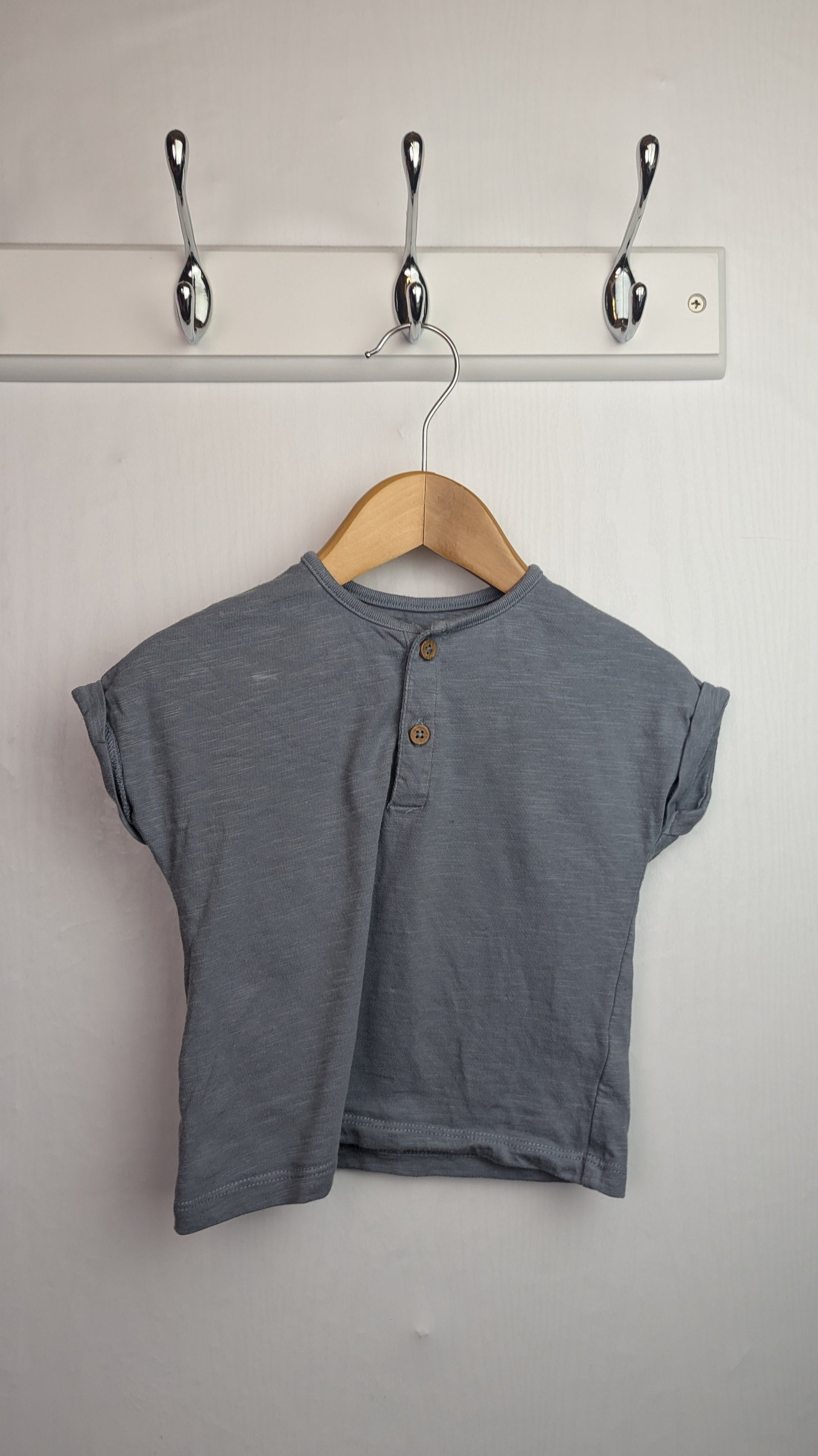 Next Short Sleeve Blue Top - Boys 6 - 9 Months - Little Ones Preloved. Second Hand Children's & Preloved Baby, Kids, Girls & Boys Clothes. UK online