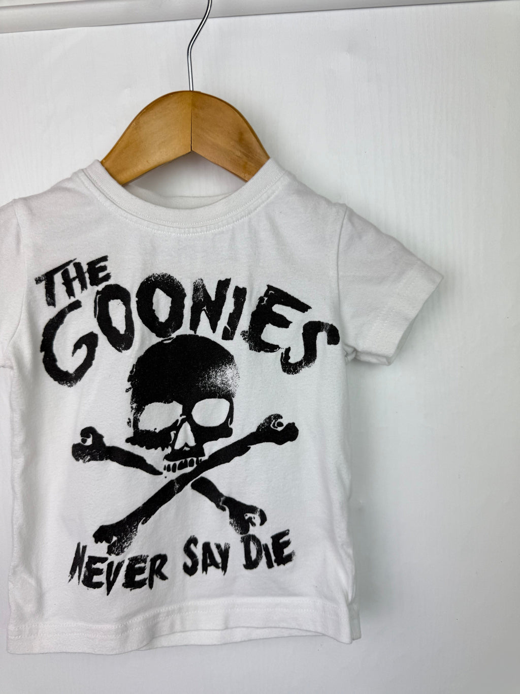 Next The Goonies White Top - Boys 3 - 6 Months - Little Ones Preloved. Second Hand Children's & Preloved Baby, Kids, Girls & Boys Clothes. UK online