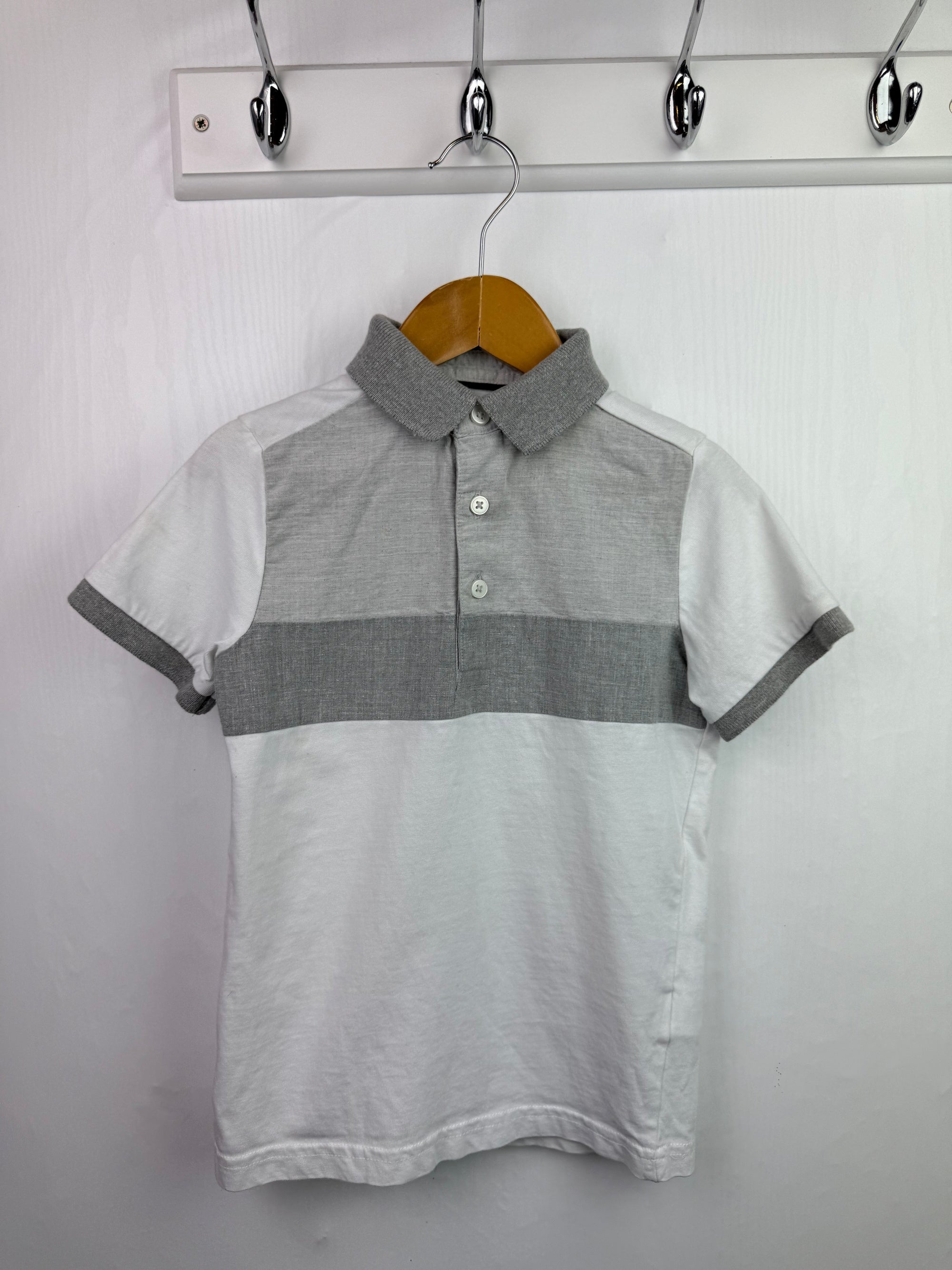 Next White & Grey Short Sleeve Shirt - Boys 4 Years - Little Ones Preloved. Second Hand Children's & Preloved Baby, Kids, Girls & Boys Clothes. UK online