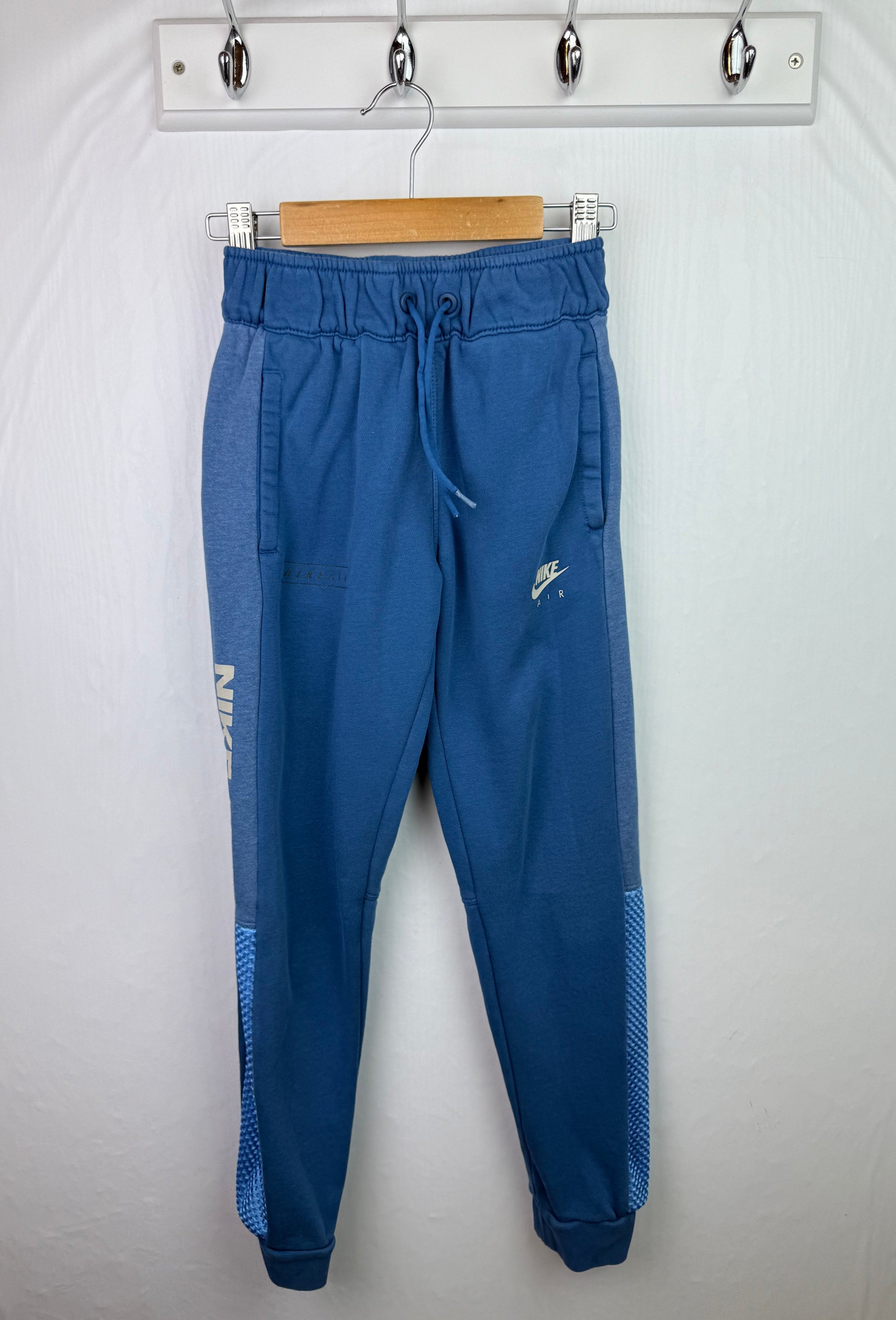 Nike Air Blue Joggers - Boys 8 - 9 Years - Little Ones Preloved. Second Hand Children's & Preloved Baby, Kids, Girls & Boys Clothes. UK online