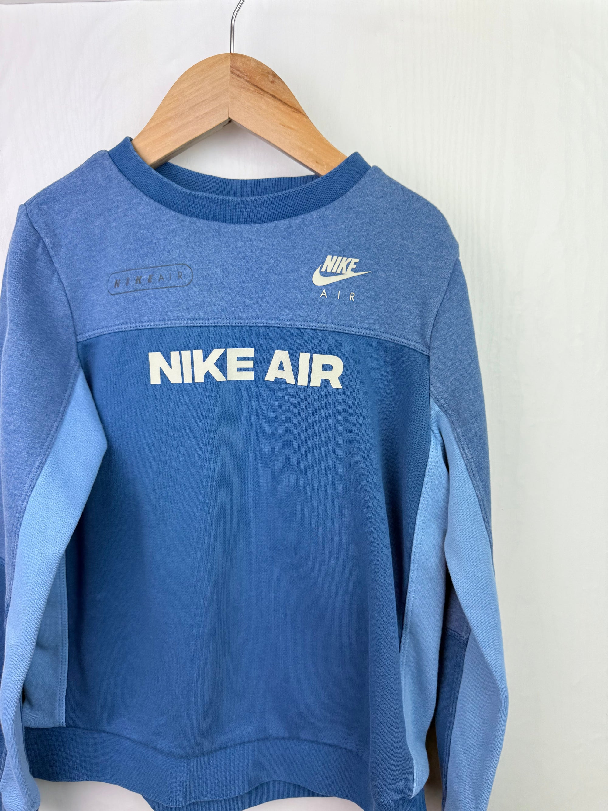 Nike Air Blue Jumper - Boys 8 - 9 Years - Little Ones Preloved. Second Hand Children's & Preloved Baby, Kids, Girls & Boys Clothes. UK online