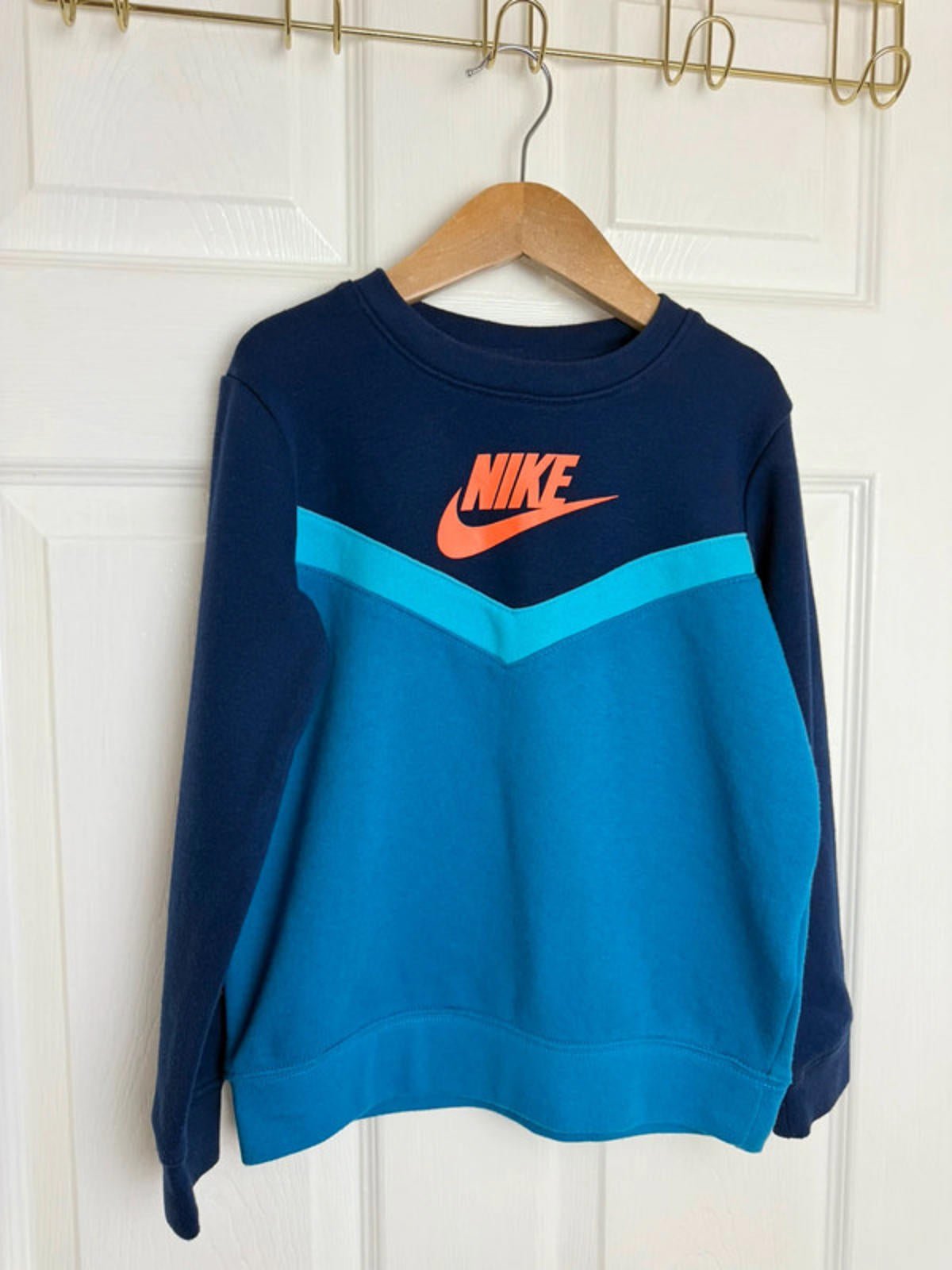 Nike Blue & Orange Tik Sweater - Kids 6 - 7 Years - Little Ones Preloved. Second Hand Children's & Preloved Baby, Kids, Girls & Boys Clothes. UK online