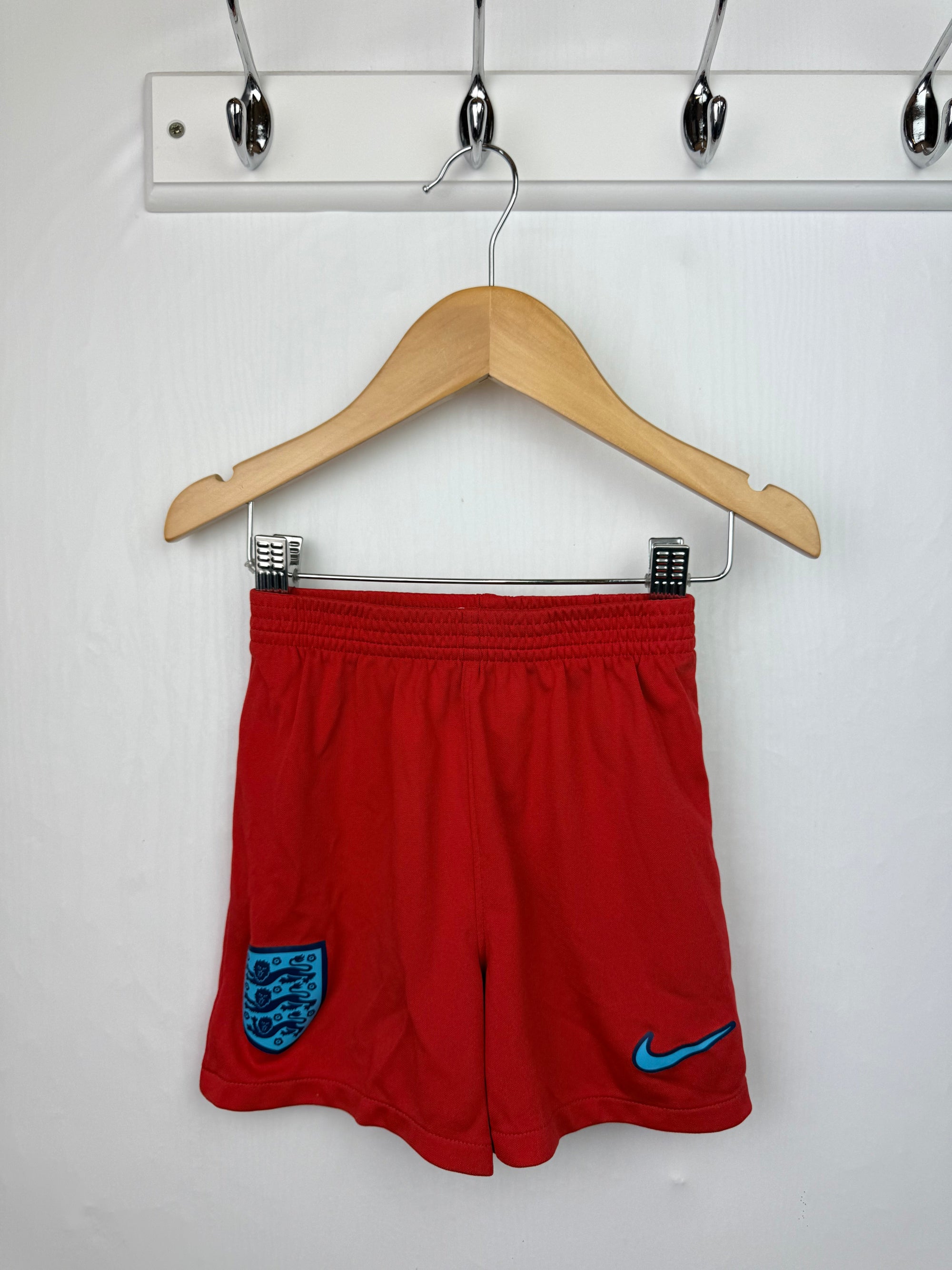 Nike Red England Sports Shorts - Boys 2 - 3 Years - Little Ones Preloved. Second Hand Children's & Preloved Baby, Kids, Girls & Boys Clothes. UK online