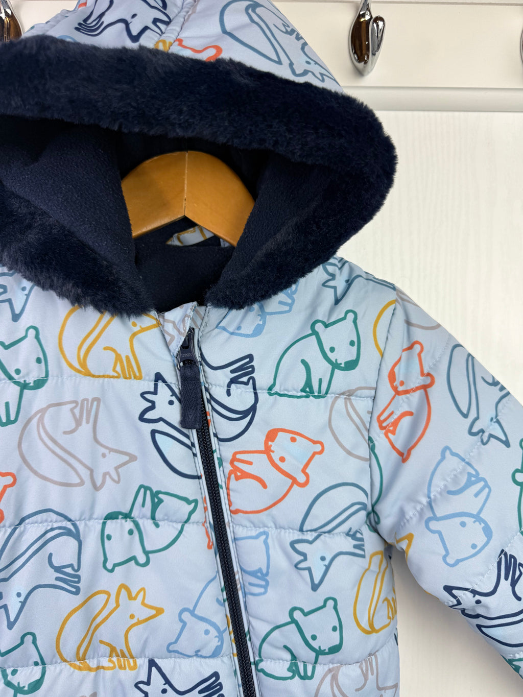 Nutmeg Blue Padded Pramsuit - Boys 6 - 9 Months - Little Ones Preloved. Second Hand Children's & Preloved Baby, Kids, Girls & Boys Clothes. UK online