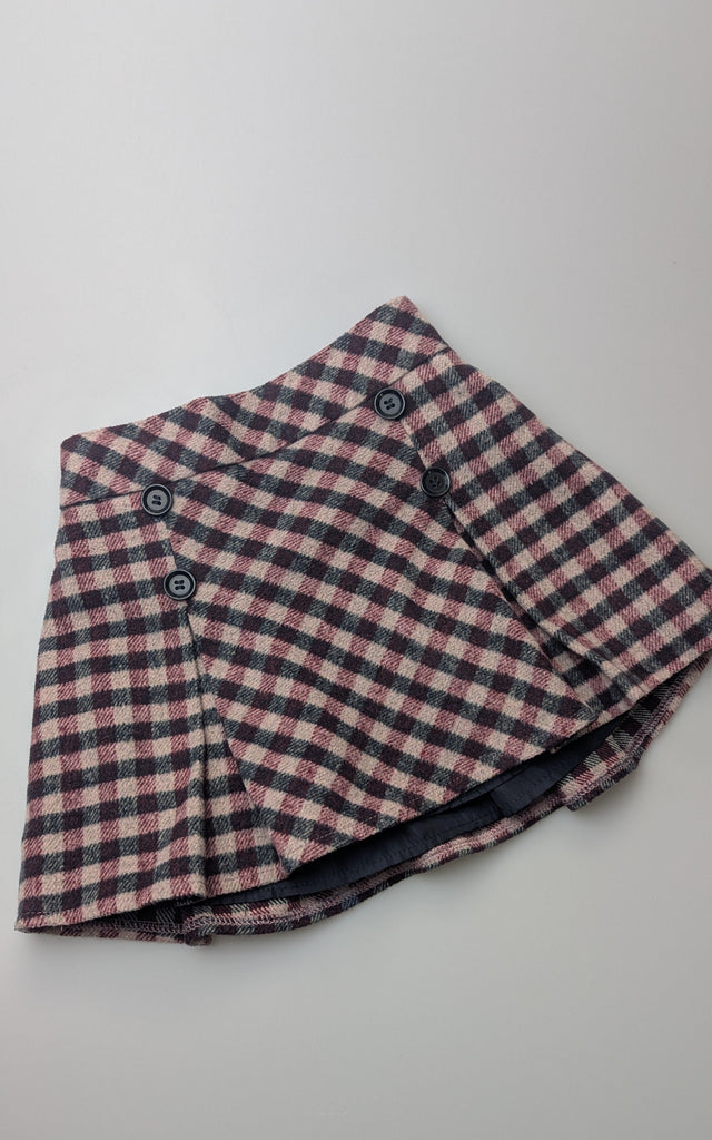 Nutmeg Checked Skirt - Girls 2-3 Years Little Ones Preloved Used, Preloved, Preworn Baby, Girls & Boys Clothes. Kids & Children's second hand Clothing UK Online. Cheap affordable. Brands including Next, Joules, Nutmeg Morrisons, TU, F&F, H&M.