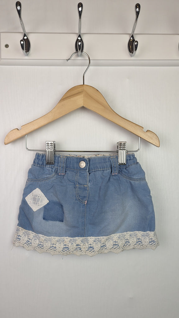 Nutmeg Denim Floral Skirt with Knickers - Baby Girls 6-9 Months Nutmeg Used, Preloved, Preworn & Second Hand Baby, Kids & Children's Clothing UK Online. Cheap affordable. Brands including Next, Joules, Nutmeg Morrisons, TU, F&F, H&M.