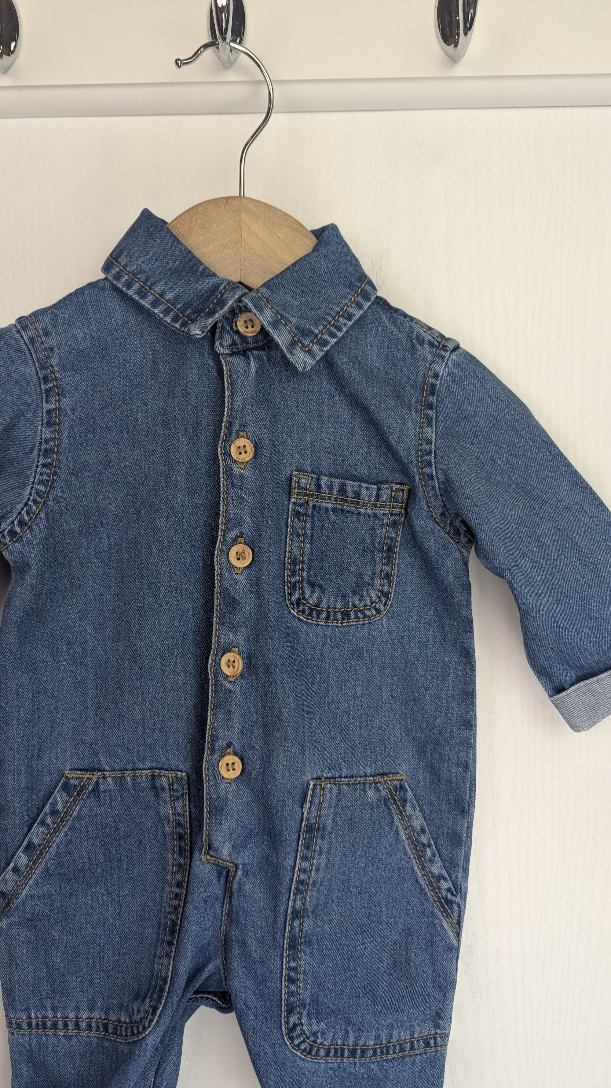 Nutmeg Denim Romper - Unisex Baby 0 - 3 Months - Little Ones Preloved. Second Hand Children's & Preloved Baby, Kids, Girls & Boys Clothes. UK online