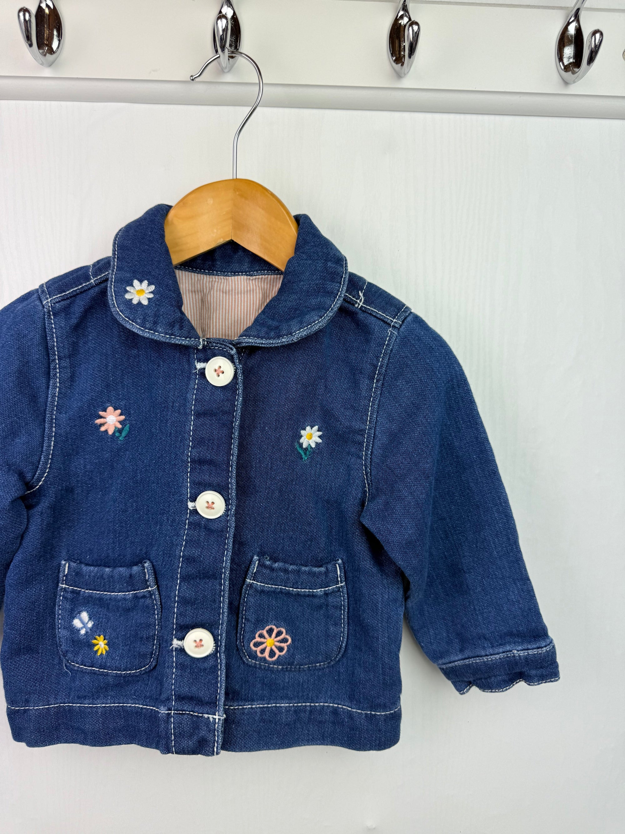 Nutmeg Floral Denim Jacket - Baby Girls 9 - 12 Months - Little Ones Preloved. Second Hand Children's & Preloved Baby, Kids, Girls & Boys Clothes. UK online