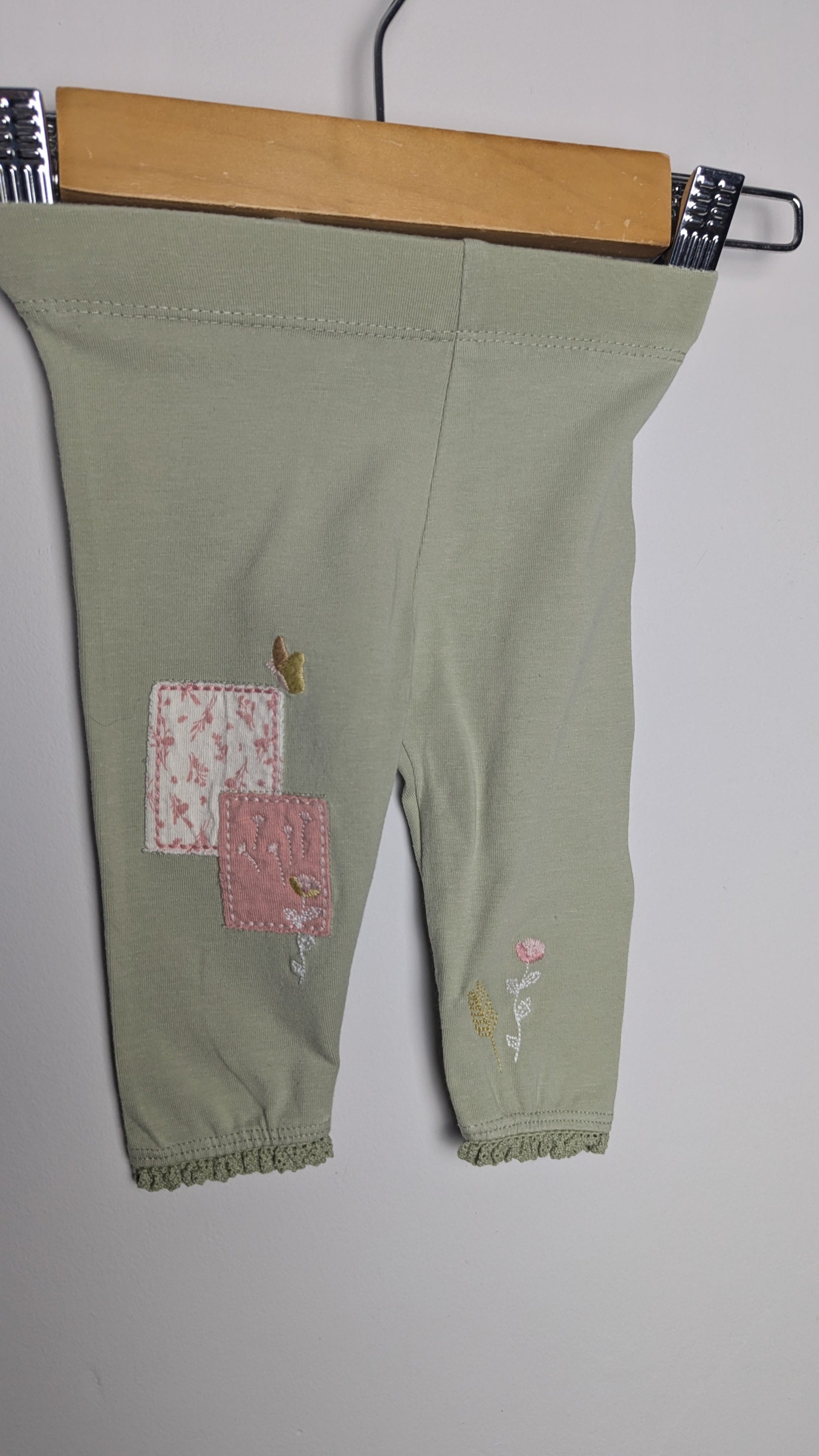 Nutmeg Green Patchwork Leggings - Girls 0 - 3 Months - Little Ones Preloved. Second Hand Children's & Preloved Baby, Kids, Girls & Boys Clothes. UK online