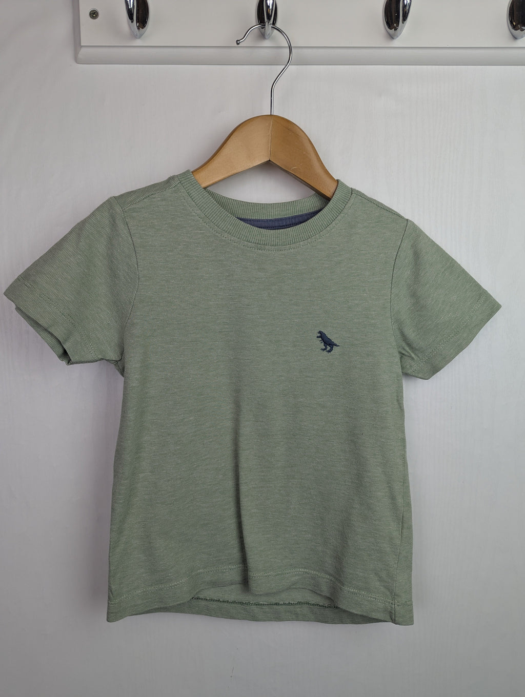 Nutmeg Green Shot Sleeve Top - Boys 2-3 Years Little Ones Preloved. Preloved Kids & Children’s Gently Used Clothing. Second Hand Baby, Girls & Boys Clothes. UK Postage