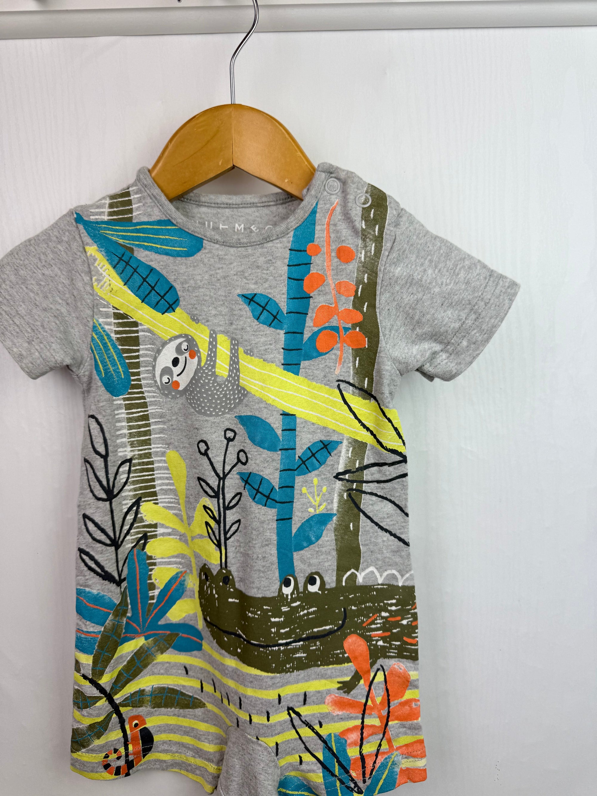 Nutmeg Grey Jungle Romper - Boys 0 - 3 Months - Little Ones Preloved. Second Hand Children's & Preloved Baby, Kids, Girls & Boys Clothes. UK online