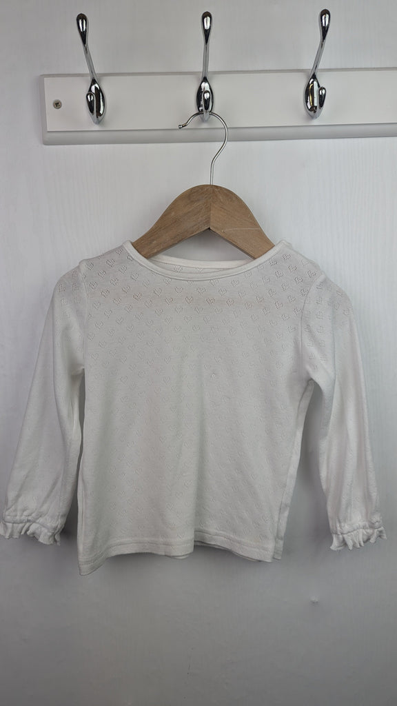 Nutmeg Heart White Top - Girls 12-18 Months Little Ones Preloved Used, Preloved, Preworn & Second Hand Baby, Kids & Children's Clothing UK Online. Cheap affordable. Brands including Next, Joules, Nutmeg Morrisons, TU, F&F, H&M.