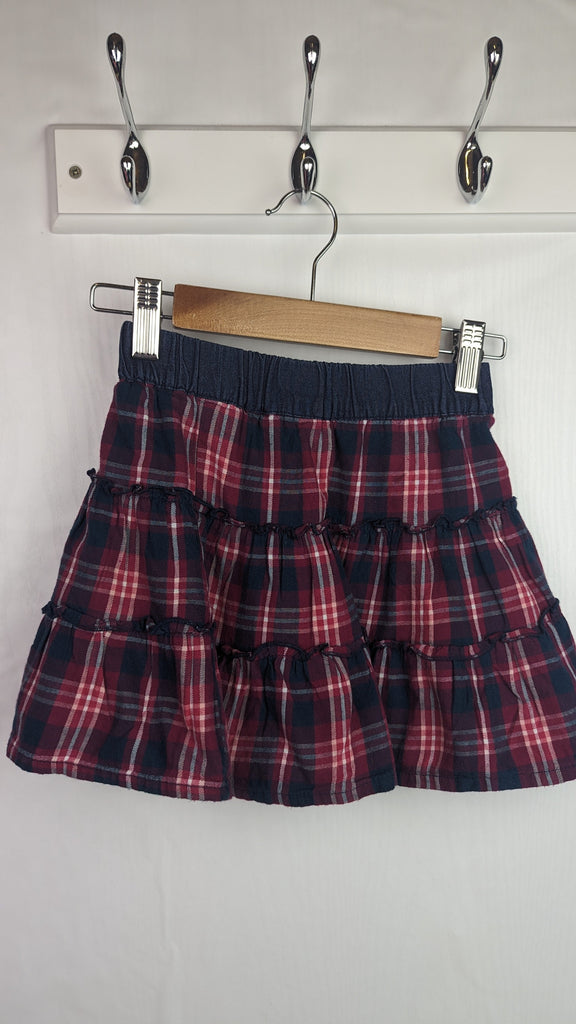 Nutmeg Plaid Skirt - Girls 3-4 Years Nutmeg Used, Preloved, Preworn Baby, Girls & Boys Clothes. Kids & Children's second hand Clothing UK Online. Cheap affordable. Brands including Next, Joules, Nutmeg Morrisons, TU, F&F, H&M.