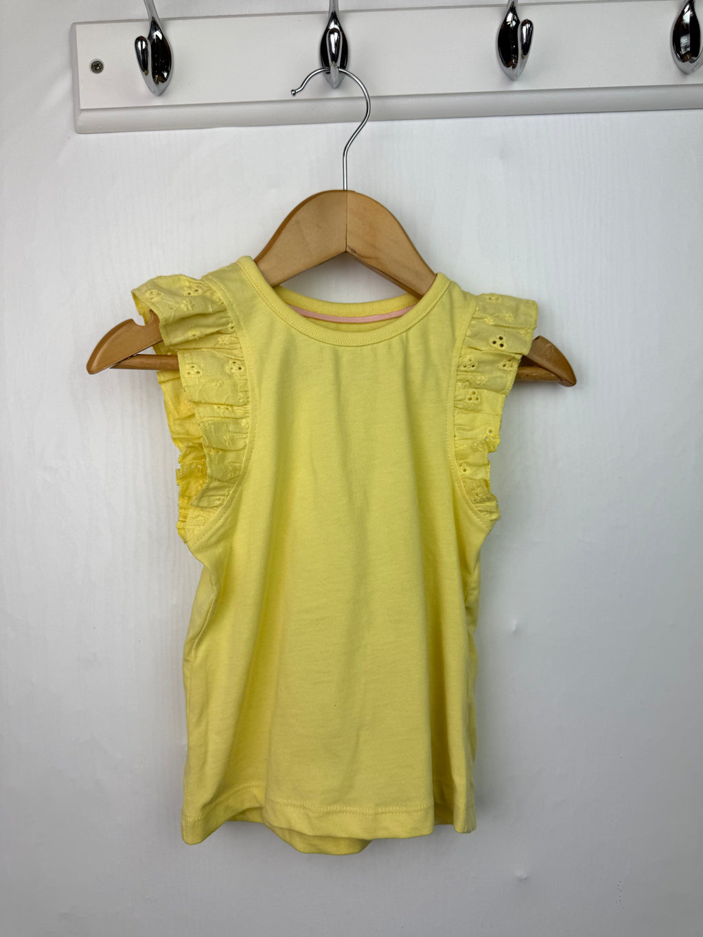 Nutmeg Yellow Eyelet Shoulder Top - Girls 12 - 18 Months - Little Ones Preloved. Second Hand Children's & Preloved Baby, Kids, Girls & Boys Clothes. UK online