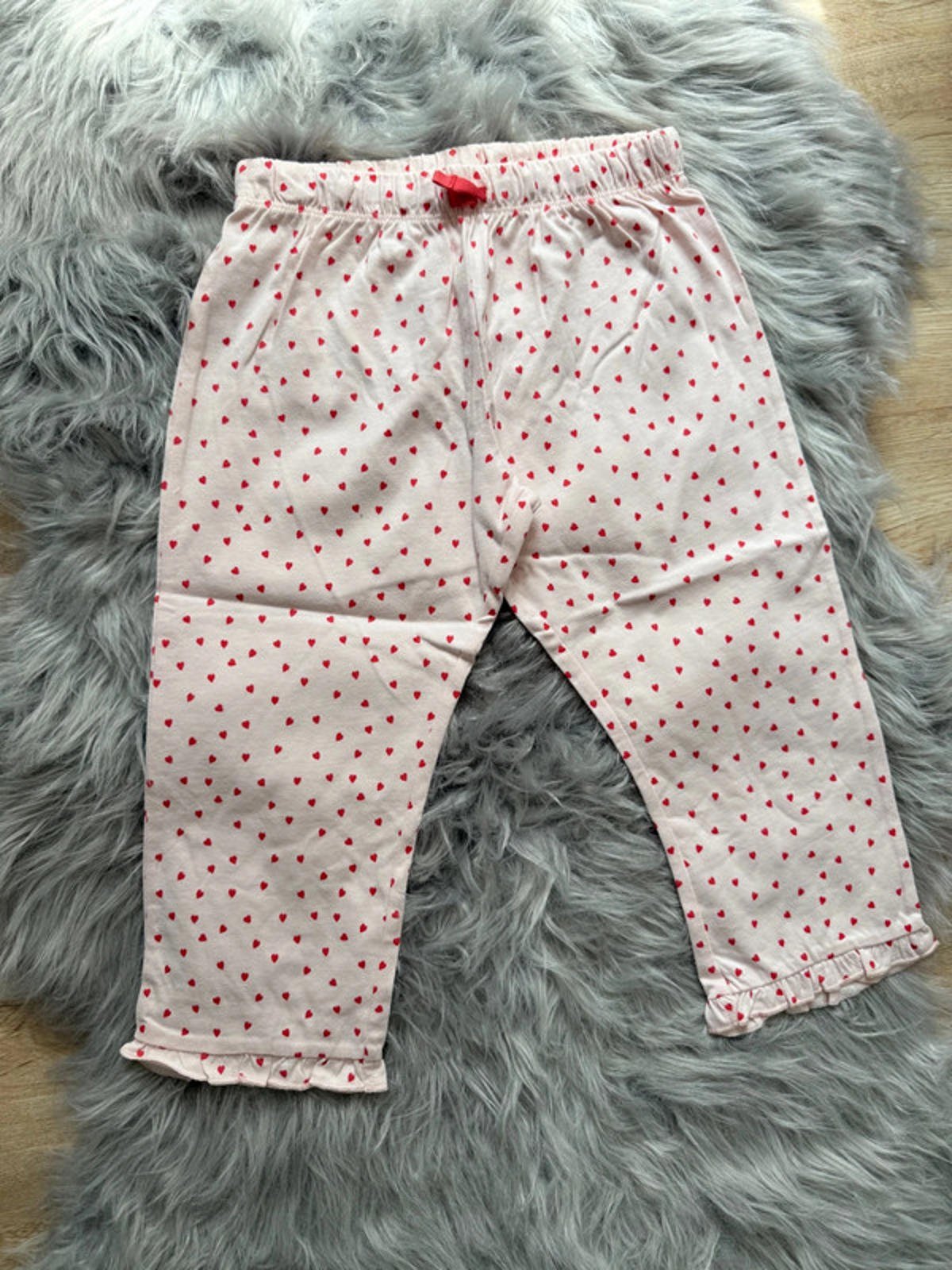 Nwot’s Boden Pink Heart Cropped Lounge Bottoms - Girls 7 - 8 Years - Little Ones Preloved. Second Hand Children's & Preloved Baby, Kids, Girls & Boys Clothes. UK online