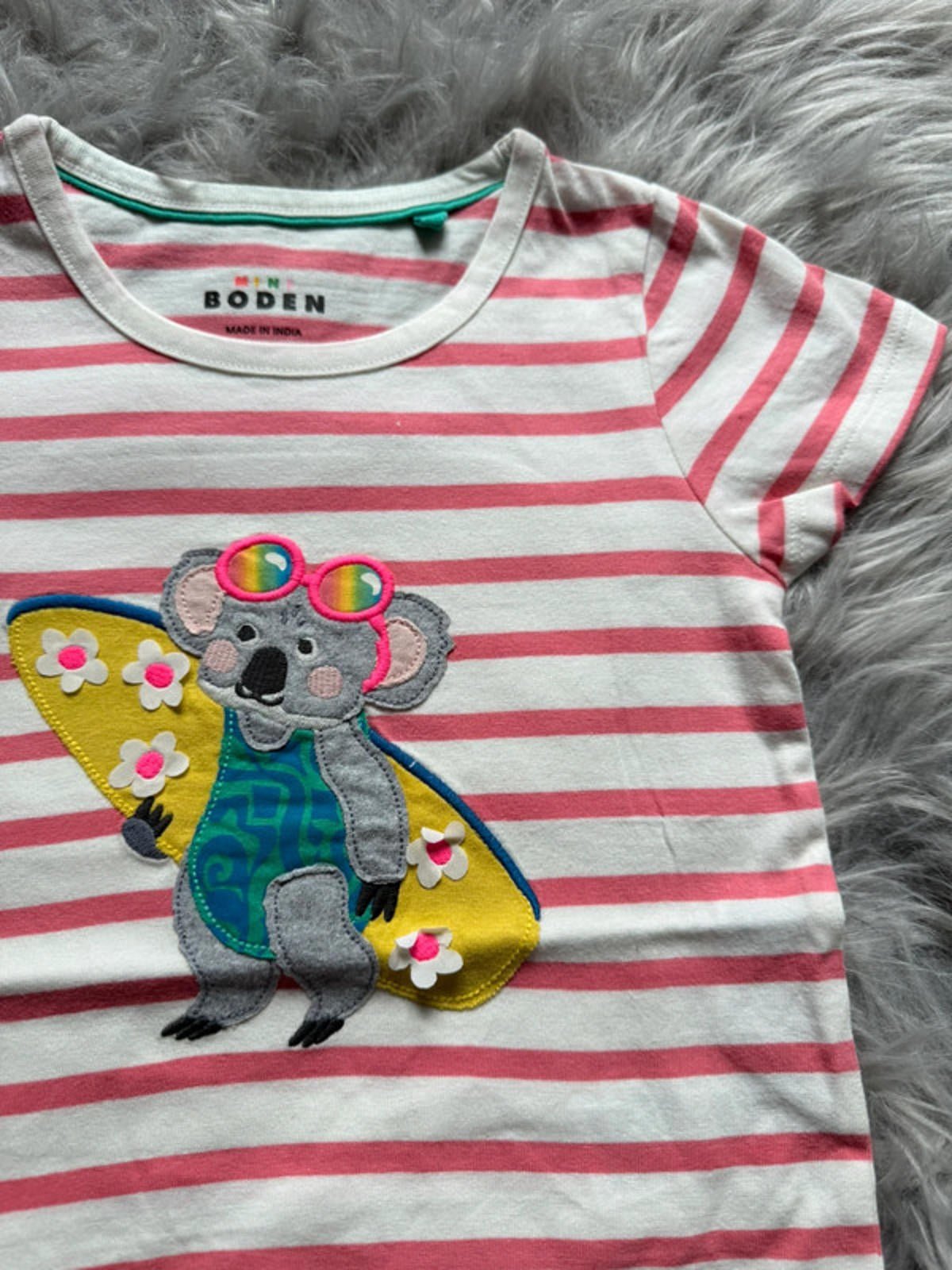 Nwot’s Ex - Boden Summer Surfing Koala Short Sleeve Top - Girls 3 - 4 Years - Little Ones Preloved. Second Hand Children's & Preloved Baby, Kids, Girls & Boys Clothes. UK online
