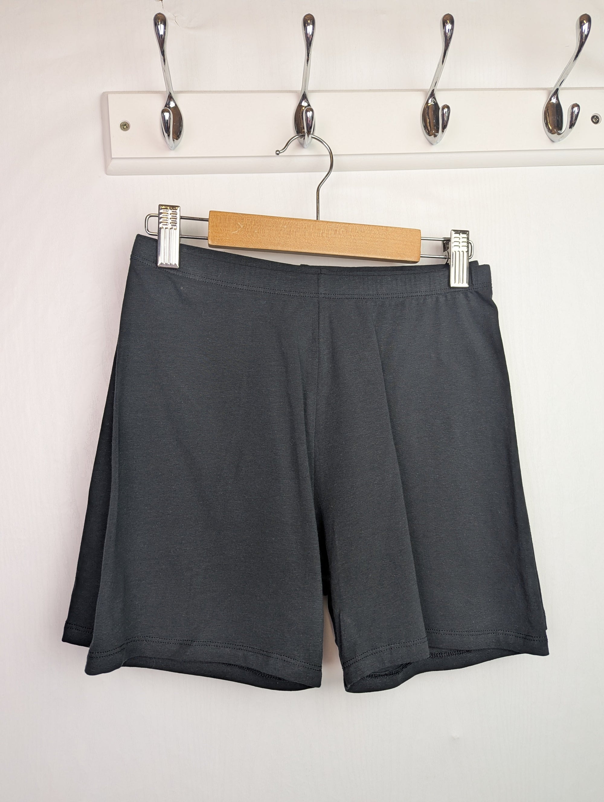 NWOT's F&F 2 - Pack Cycle Shorts - Girls 12 - 13 Years - Little Ones Preloved. Second Hand Children's & Preloved Baby, Kids, Girls & Boys Clothes. UK online