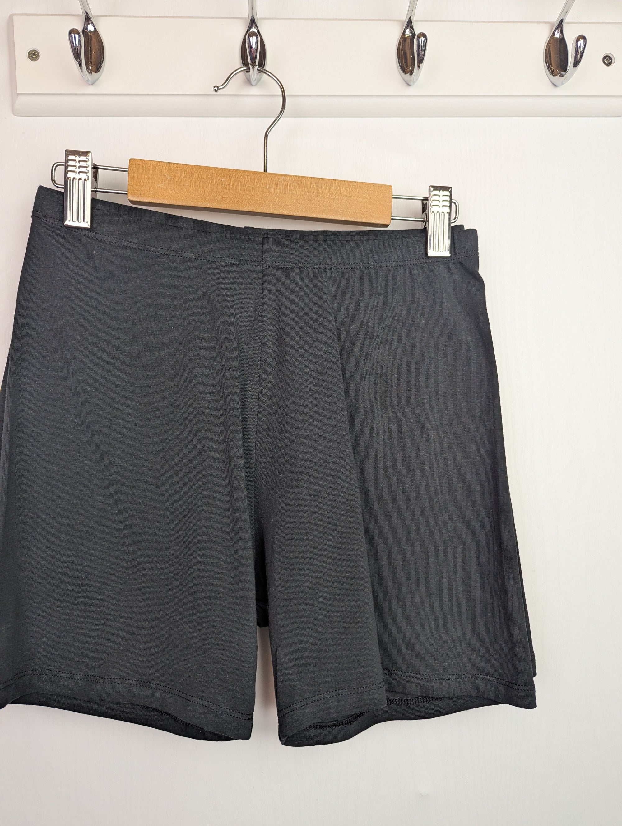 NWOT's F&F 2 - Pack Cycle Shorts - Girls 12 - 13 Years - Little Ones Preloved. Second Hand Children's & Preloved Baby, Kids, Girls & Boys Clothes. UK online