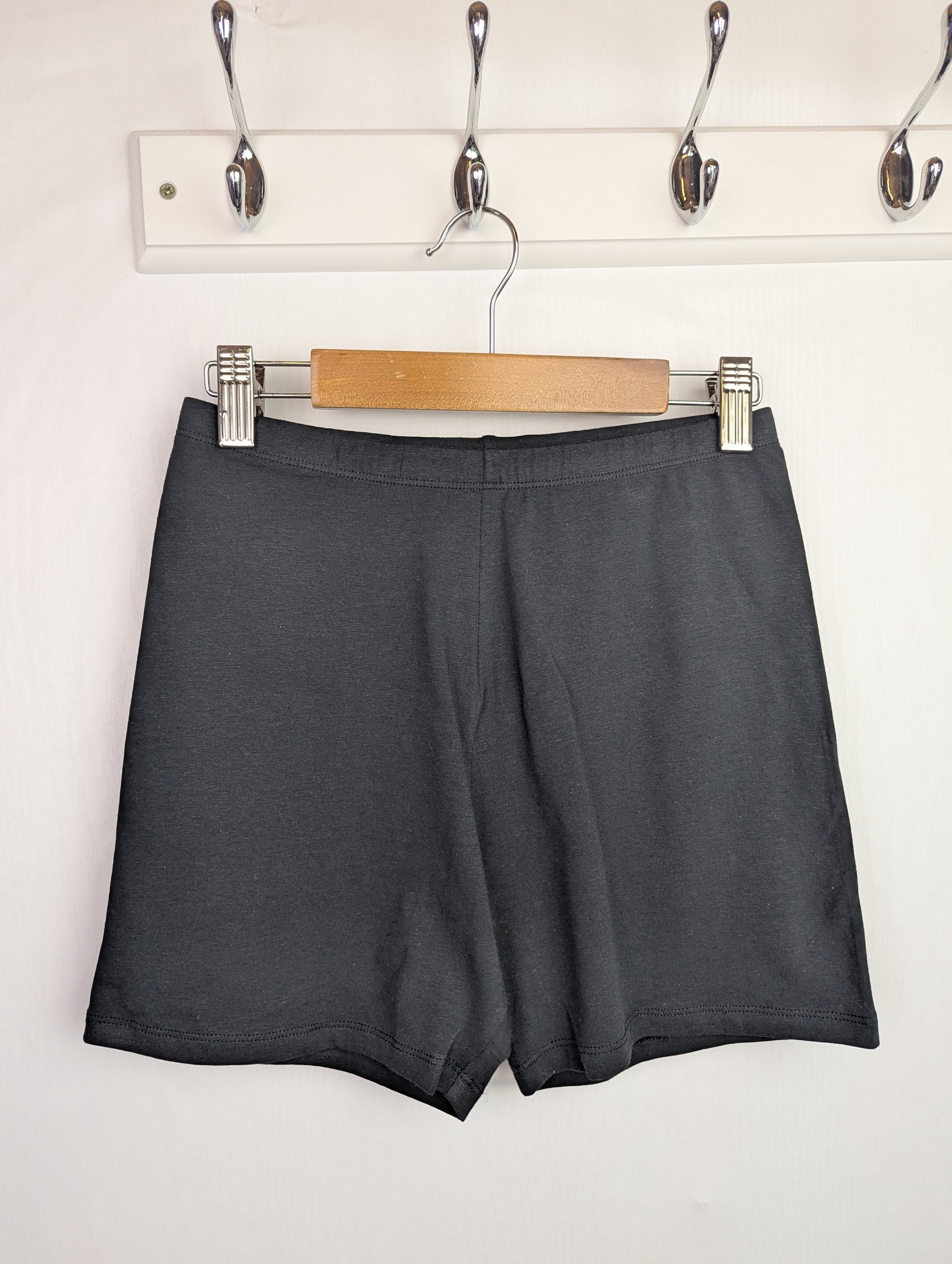 NWOT's F&F Black Cycle Shorts - Girls 12 - 13 Years - Little Ones Preloved. Second Hand Children's & Preloved Baby, Kids, Girls & Boys Clothes. UK online