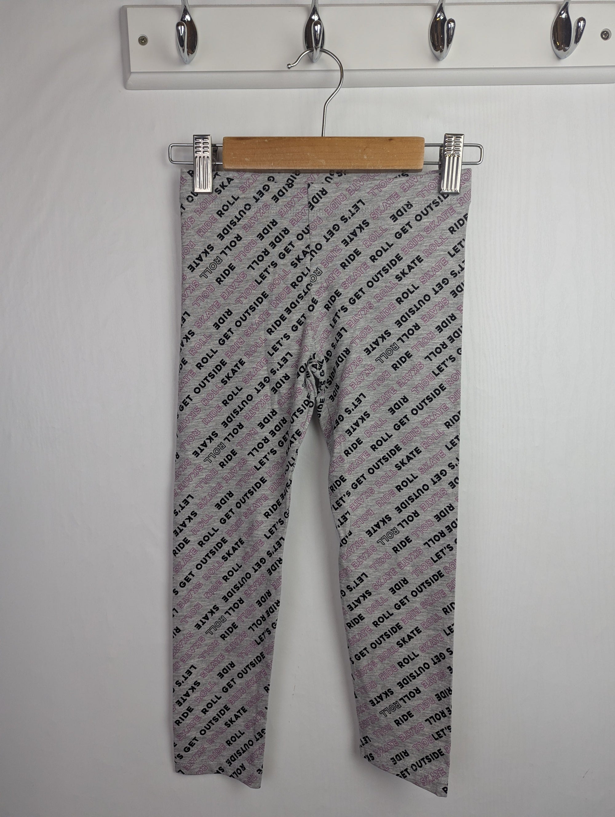 NWOT's F&F Grey Slogan Leggings - Girls 5 - 6 Years - Little Ones Preloved. Second Hand Children's & Preloved Baby, Kids, Girls & Boys Clothes. UK online