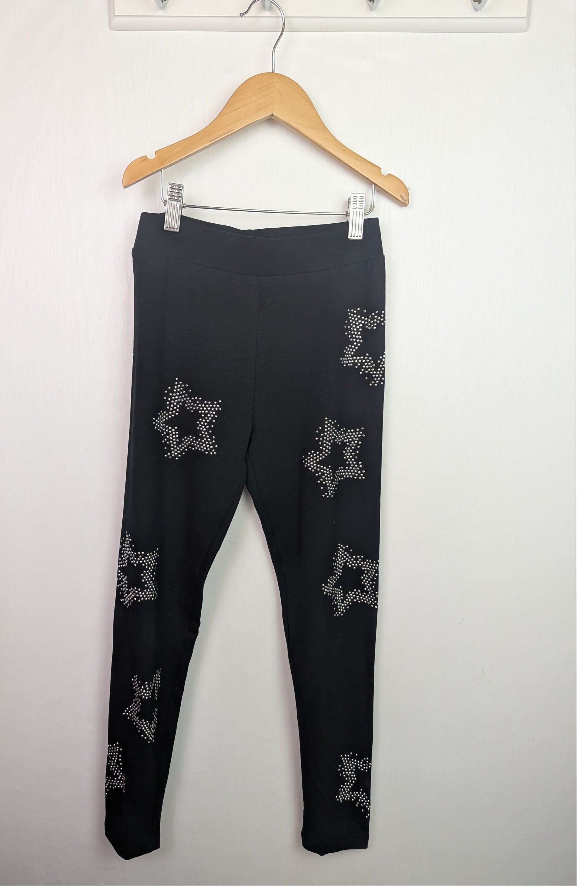 NWOT's George Black Star Leggings - Girls 9 - 10 Years - Little Ones Preloved. Second Hand Children's & Preloved Baby, Kids, Girls & Boys Clothes. UK online