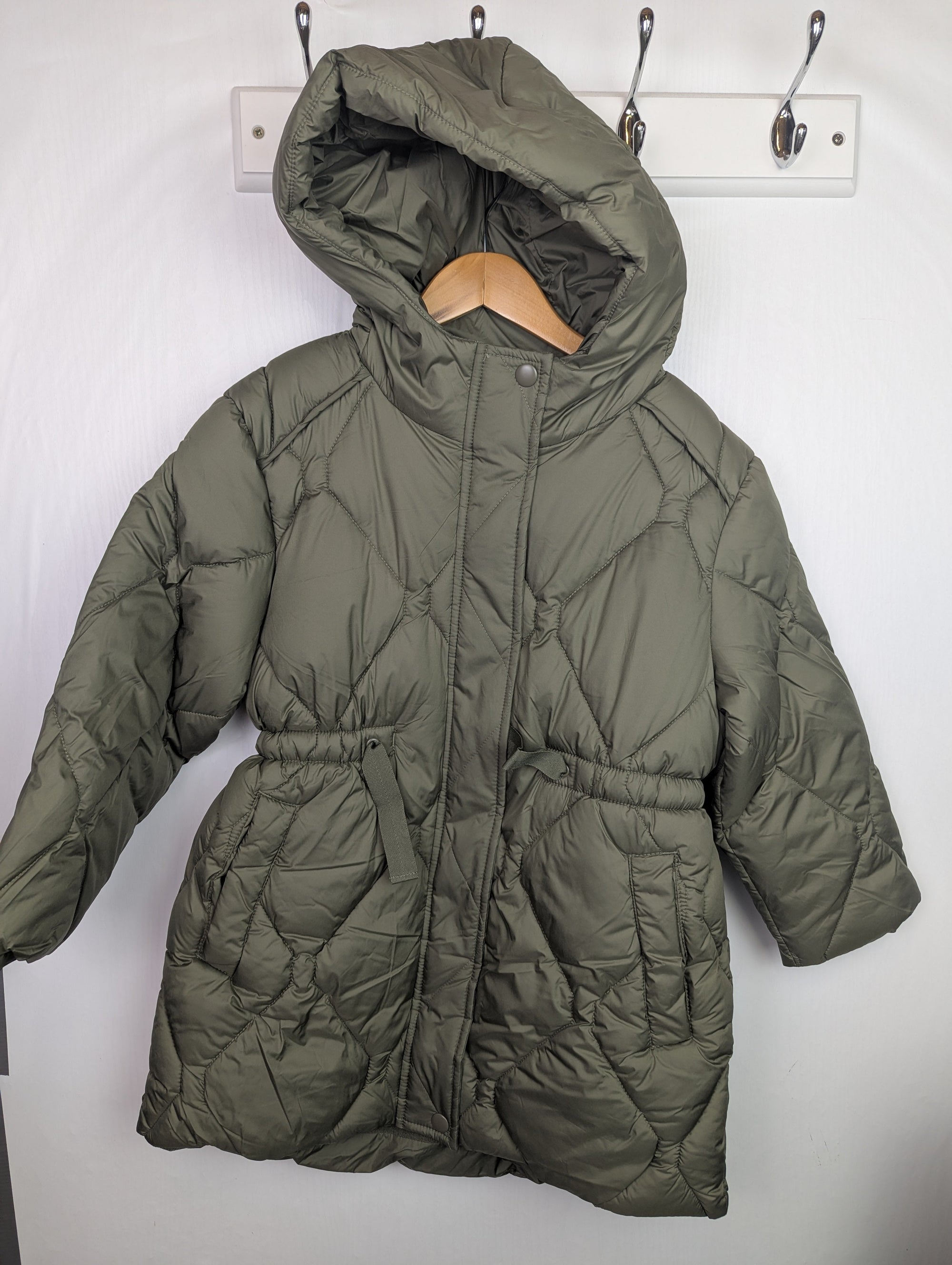 NWOT's George Green Padded Coat - Girls 5 - 6 Years - Little Ones Preloved. Second Hand Children's & Preloved Baby, Kids, Girls & Boys Clothes. UK online