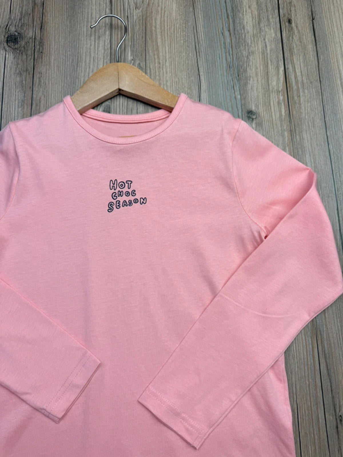 Nwot’s George ‘Hot Choc Season’ Pink Top - Girls 8 - 9 Years - Little Ones Preloved. Second Hand Children's & Preloved Baby, Kids, Girls & Boys Clothes. UK online