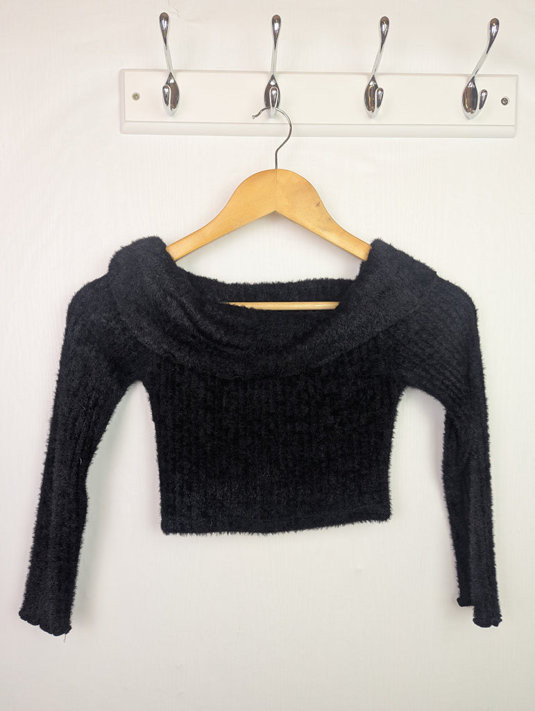 NWOT's Matalan Black Off-Shoulder Jumper - Girls 9 Years Little Ones Preloved Used, Preloved, Preworn Baby, Girls & Boys Clothes. Kids & Children's second hand Clothing UK Online. Cheap affordable. Brands including Next, Joules, Nutmeg Morrisons, TU, F&F, H&M.