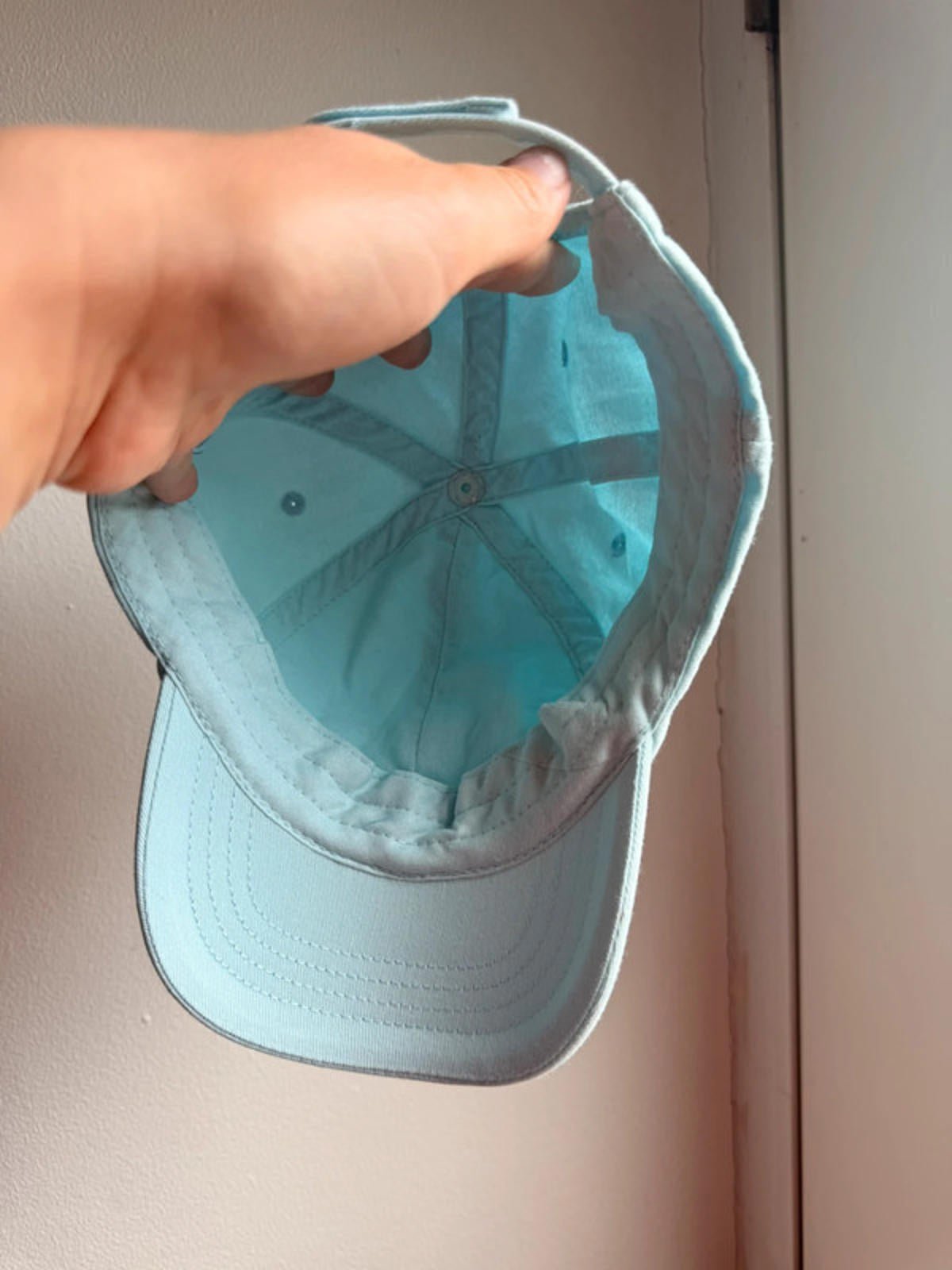 Nwot’s M&S NYC cap - unisex 3 - 6 years - Little Ones Preloved. Second Hand Children's & Preloved Baby, Kids, Girls & Boys Clothes. UK online
