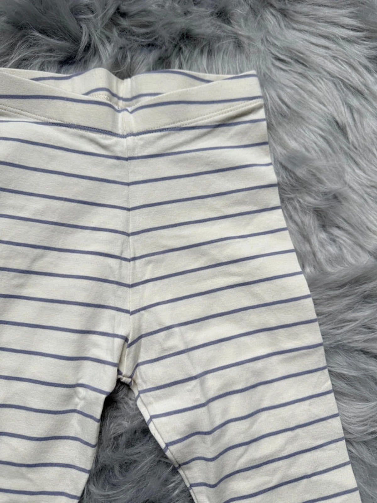 Nwot’s Next Cream & Grey Striped Leggings - Girls 3 Years - Little Ones Preloved. Second Hand Children's & Preloved Baby, Kids, Girls & Boys Clothes. UK online