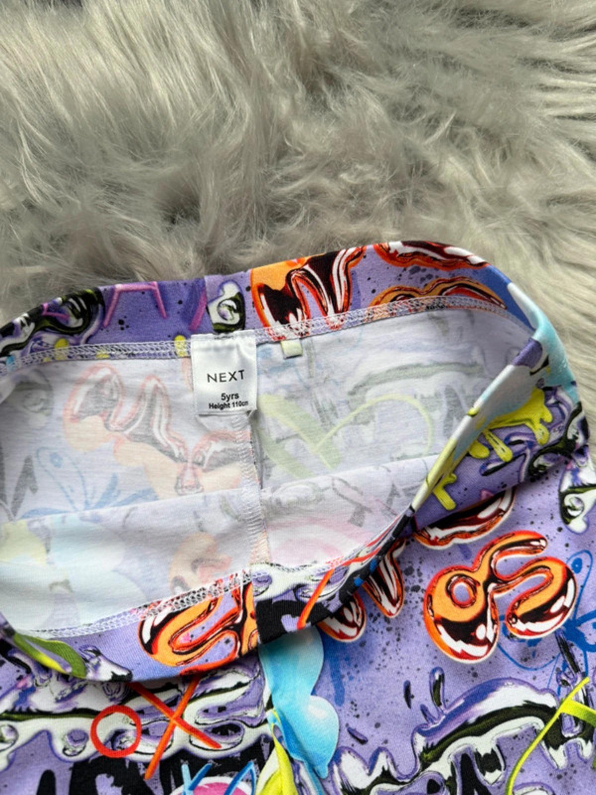 Nwot’s Next Purple Graffiti Leggings - Girls 5 Years - Little Ones Preloved. Second Hand Children's & Preloved Baby, Kids, Girls & Boys Clothes. UK online