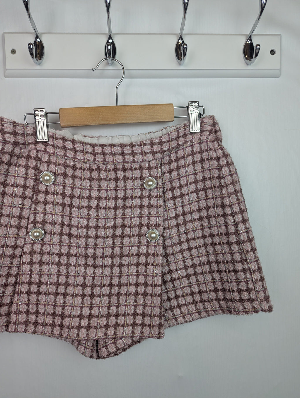 NWOT's Pink Checked Skort - Girls 11 - 12 Years - Little Ones Preloved. Second Hand Children's & Preloved Baby, Kids, Girls & Boys Clothes. UK online
