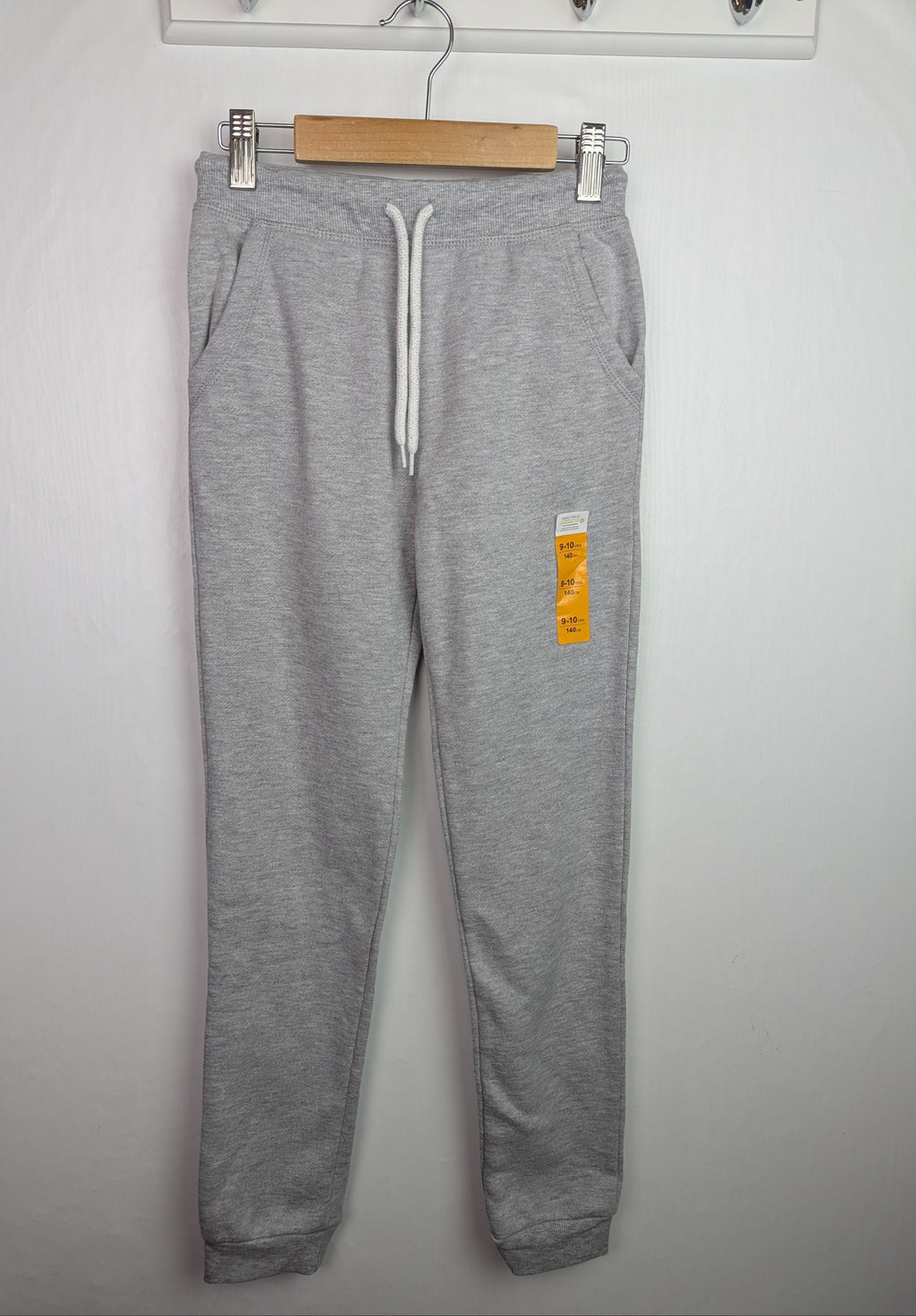 NWOT's Primark Grey Joggers - Girls 9 - 10 Years - Little Ones Preloved. Second Hand Children's & Preloved Baby, Kids, Girls & Boys Clothes. UK online
