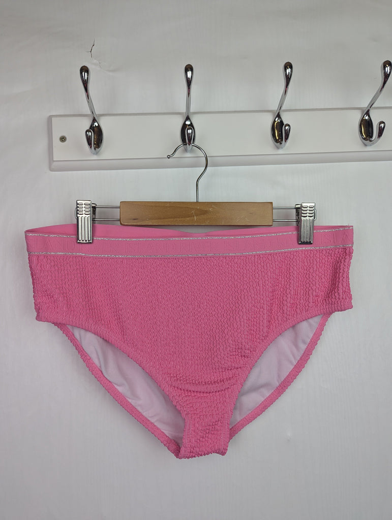 NWOT's River Island Bikini Bottoms - Girls 15-16 Years Little Ones Preloved Used, Preloved, Preworn Baby, Girls & Boys Clothes. Kids & Children's second hand Clothing UK Online. Cheap affordable. Brands including Next, Joules, Nutmeg Morrisons, TU, F&F, H&M.