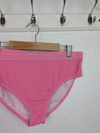 NWOT's River Island Bikini Bottoms - Girls 15 - 16 Years - Little Ones Preloved. Second Hand Children's & Preloved Baby, Kids, Girls & Boys Clothes. UK online