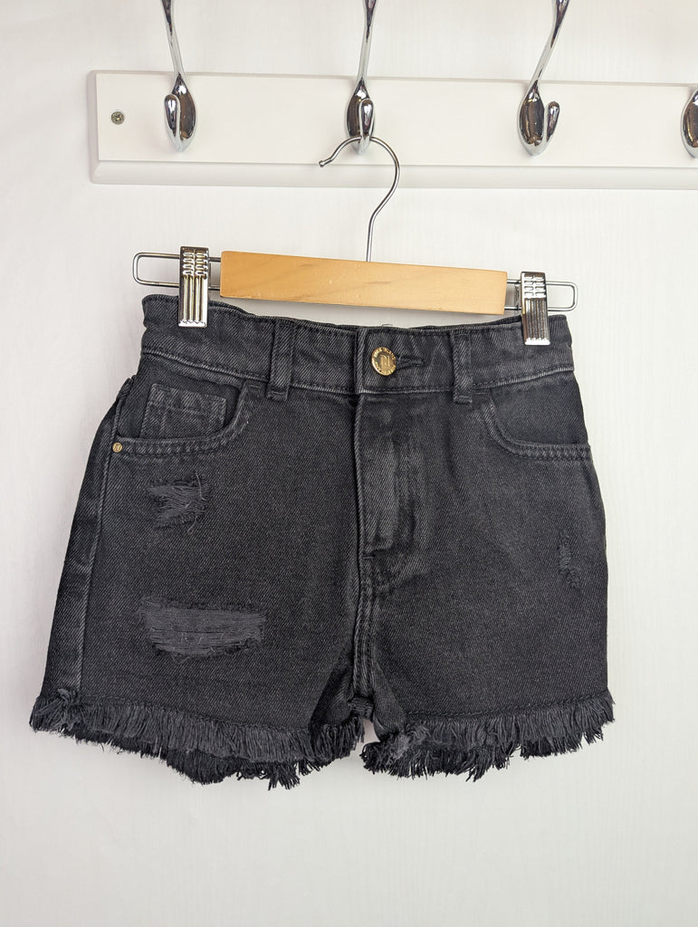 NWOT's River Island Black Denim Shorts - Girls 5-6 Years Little Ones Preloved Used, Preloved, Preworn Baby, Girls & Boys Clothes. Kids & Children's second hand Clothing UK Online. Cheap affordable. Brands including Next, Joules, Nutmeg Morrisons, TU, F&F, H&M.