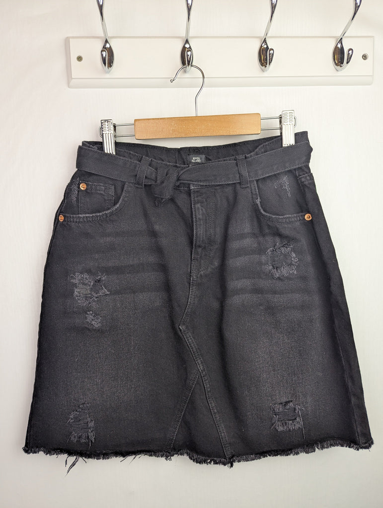 NWOT's River Island Black Denim Skirt - Girls 13-14 Years Little Ones Preloved Used, Preloved, Preworn Baby, Girls & Boys Clothes. Kids & Children's second hand Clothing UK Online. Cheap affordable. Brands including Next, Joules, Nutmeg Morrisons, TU, F&F, H&M.