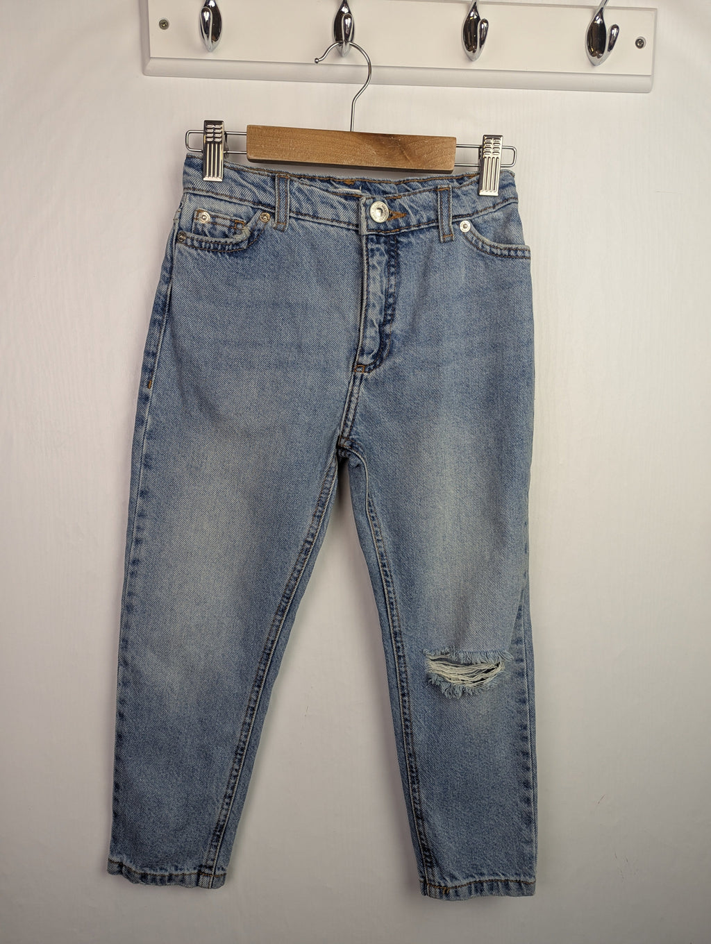 NWOT's River Island Blue Jeans - Unisex 5 Years - Little Ones Preloved. Second Hand Children's & Preloved Baby, Kids, Girls & Boys Clothes. UK online