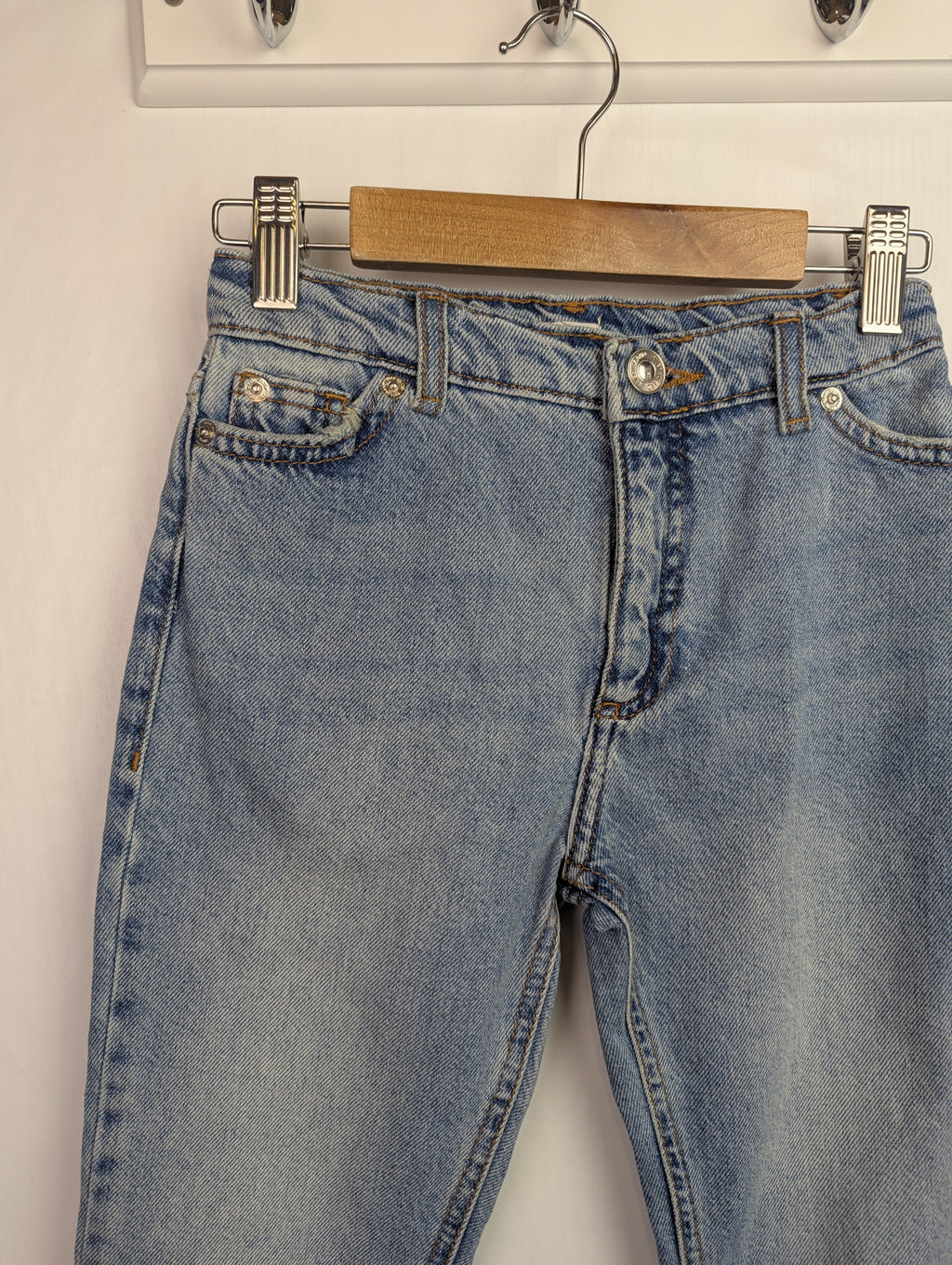 NWOT's River Island Blue Jeans - Unisex 5 Years - Little Ones Preloved. Second Hand Children's & Preloved Baby, Kids, Girls & Boys Clothes. UK online