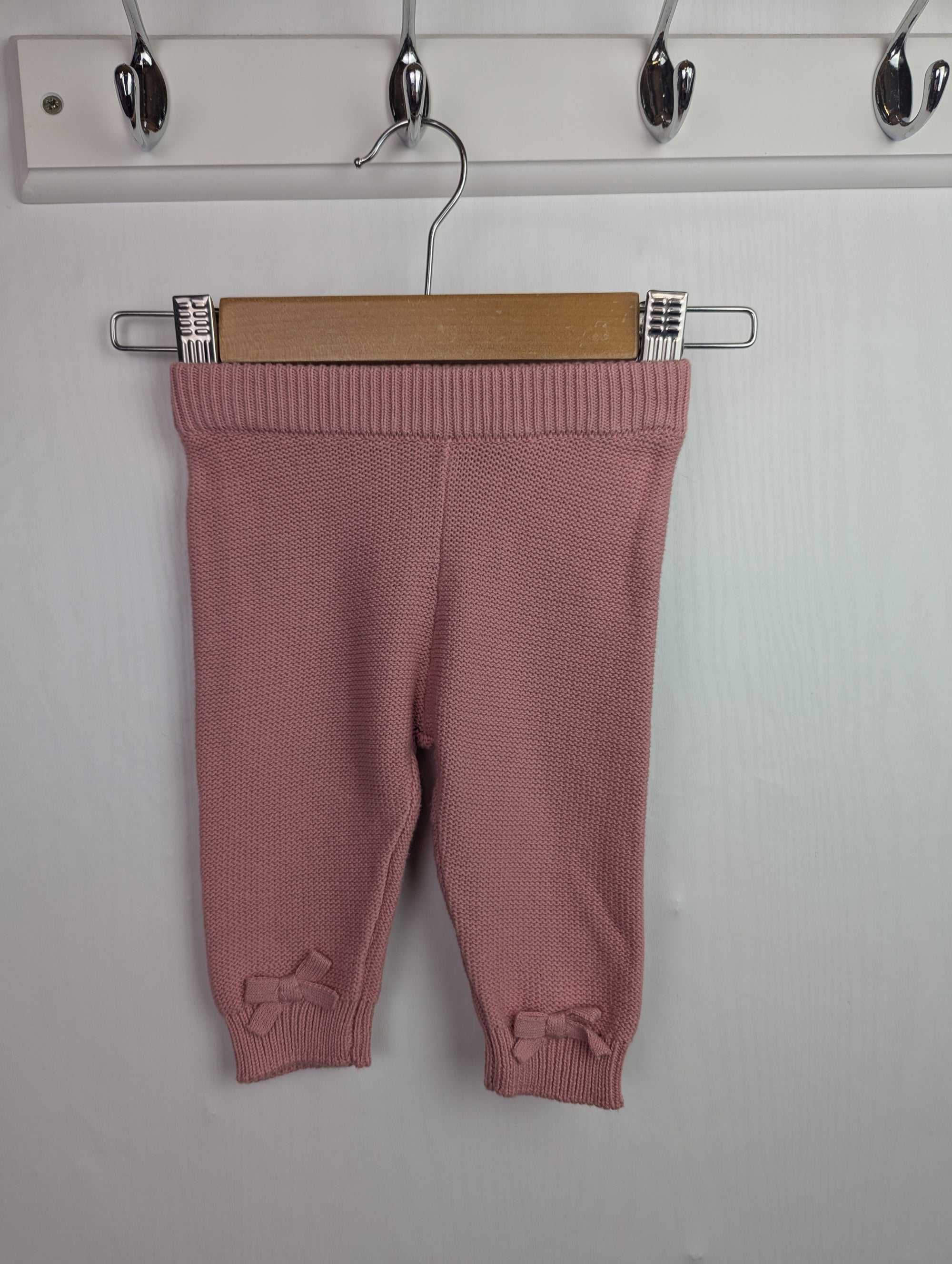 NWOT's River Island Cotton Pink Knit Leggings - Girls 0 - 3 Months - Little Ones Preloved. Second Hand Children's & Preloved Baby, Kids, Girls & Boys Clothes. UK online