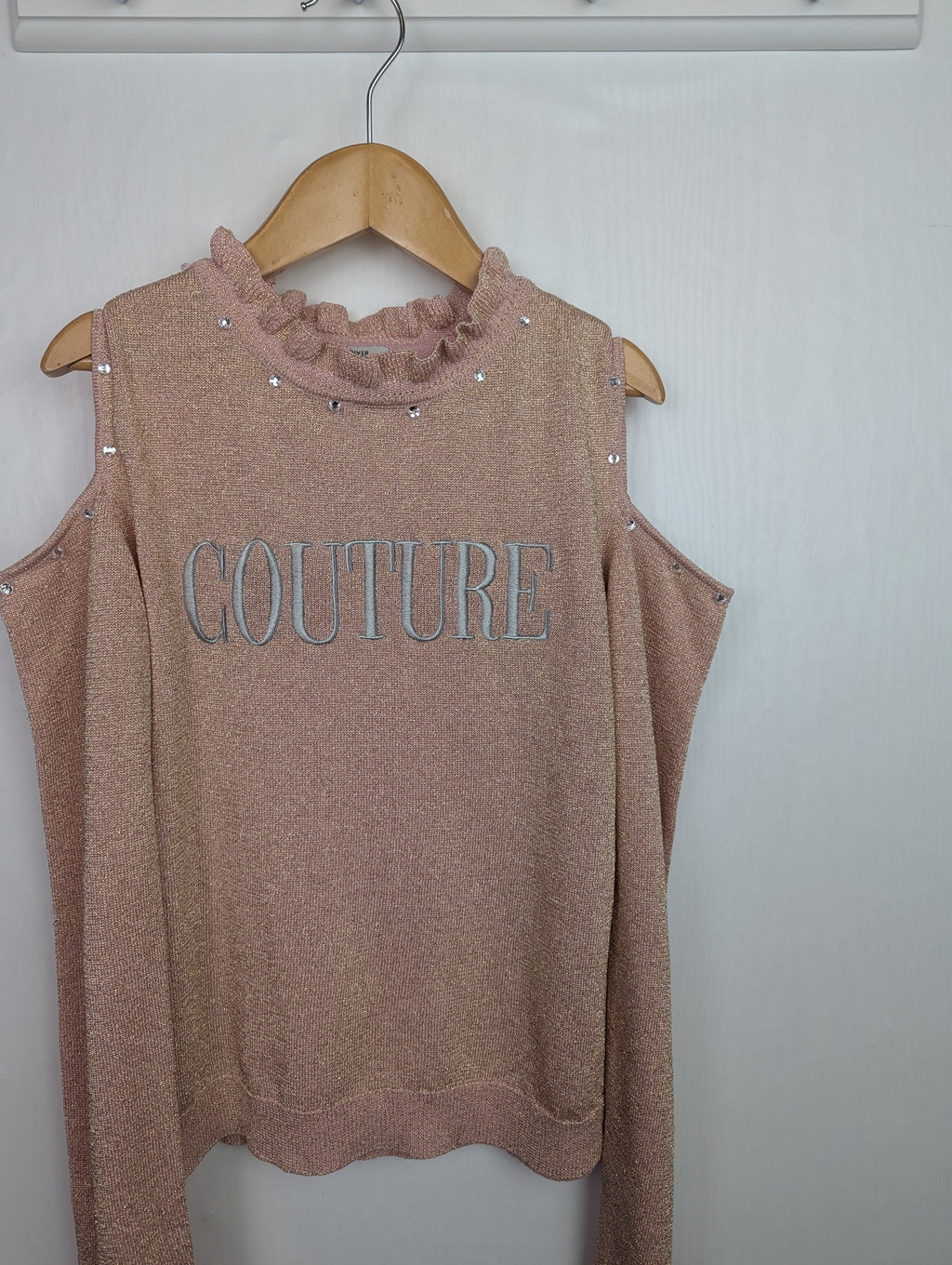 NWOT's River Island 'Couture' Jumper - Girls 11 - 12 Years - Little Ones Preloved. Second Hand Children's & Preloved Baby, Kids, Girls & Boys Clothes. UK online