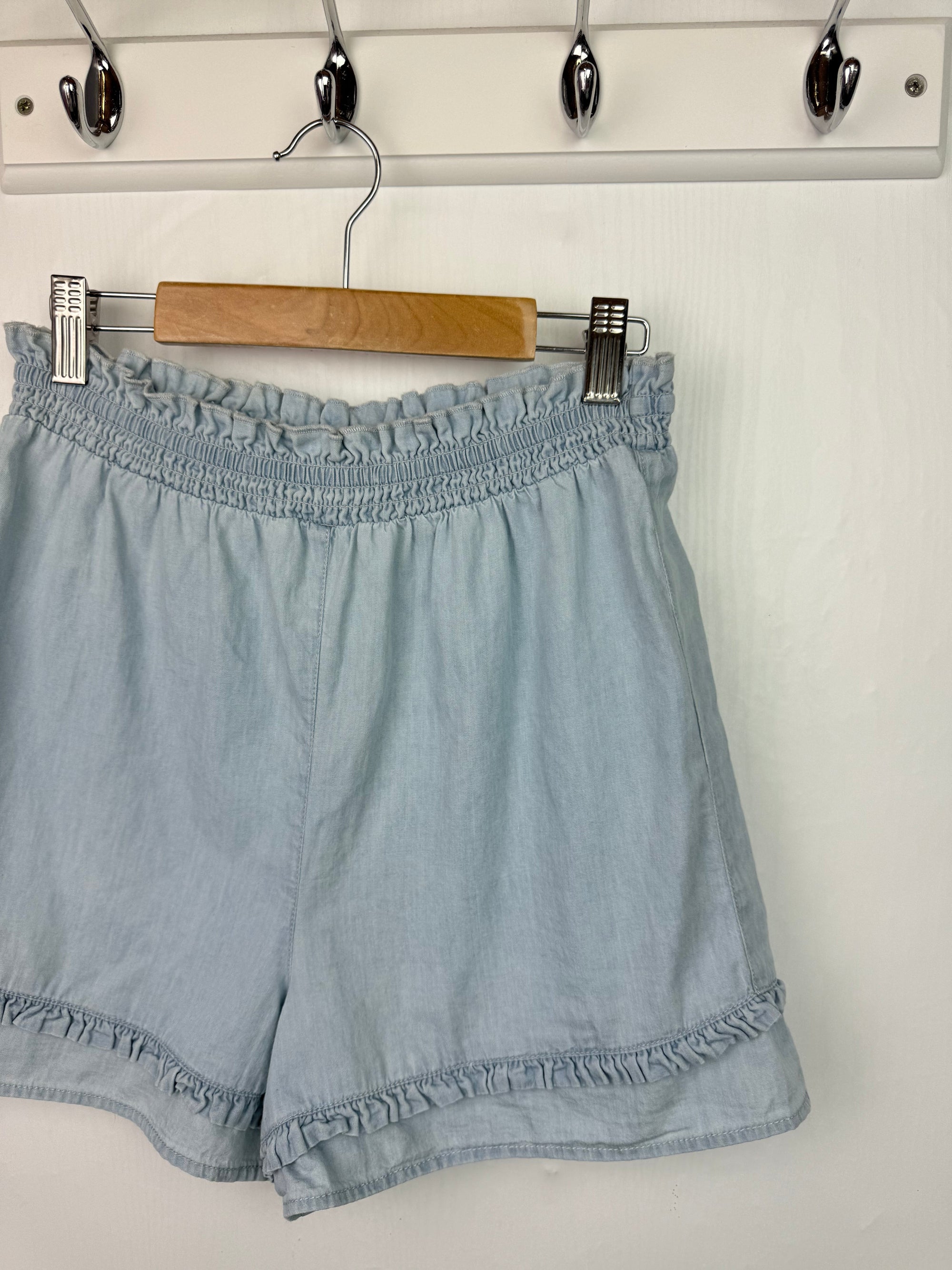 NWOT's River Island Denim Shorts - Girls 11 - 12 Years - Little Ones Preloved. Second Hand Children's & Preloved Baby, Kids, Girls & Boys Clothes. UK online