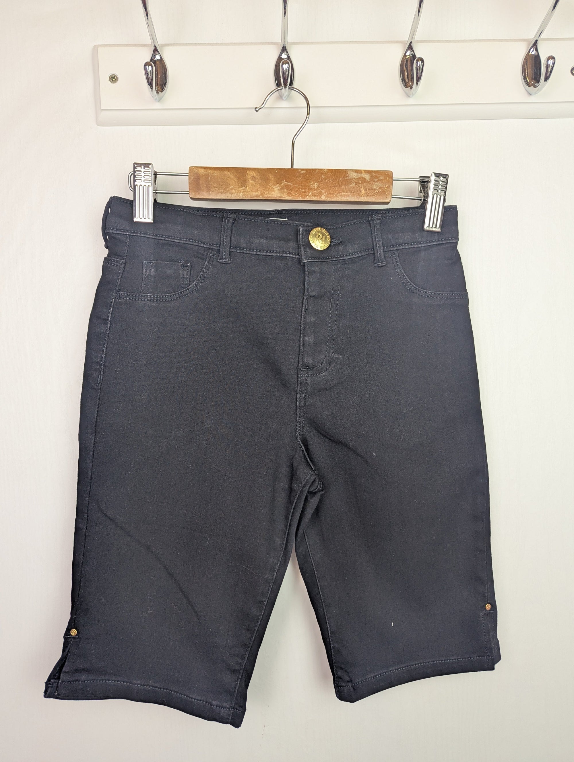 NWOT's River Island Denim Shorts - Girls 9 - 10 Years - Little Ones Preloved. Second Hand Children's & Preloved Baby, Kids, Girls & Boys Clothes. UK online