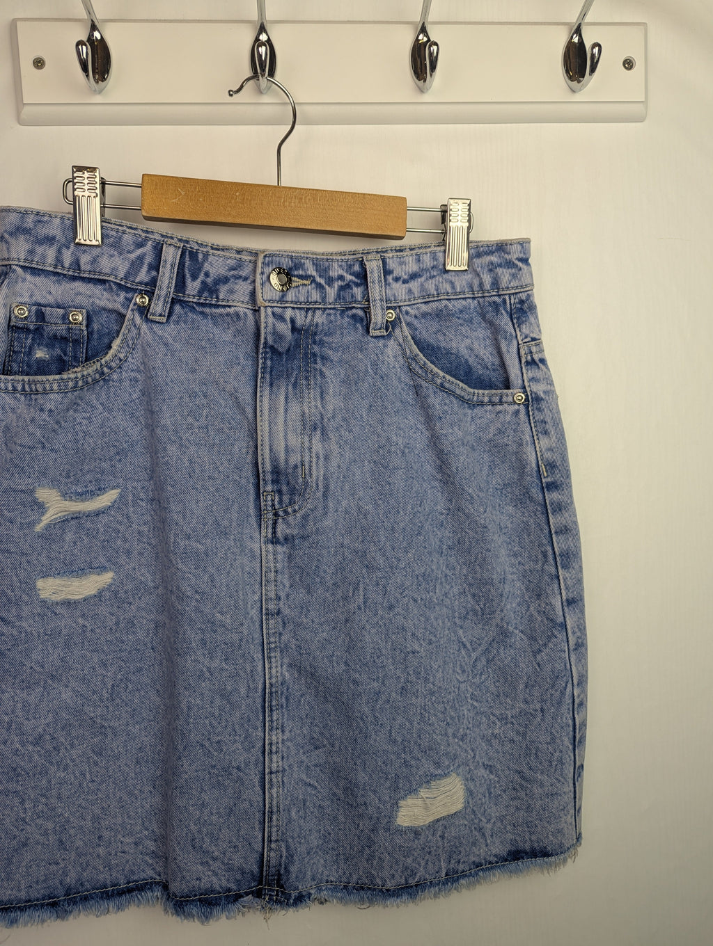 NWOT's River Island Denim Skirt - Girls 11 Years - Little Ones Preloved. Second Hand Children's & Preloved Baby, Kids, Girls & Boys Clothes. UK online