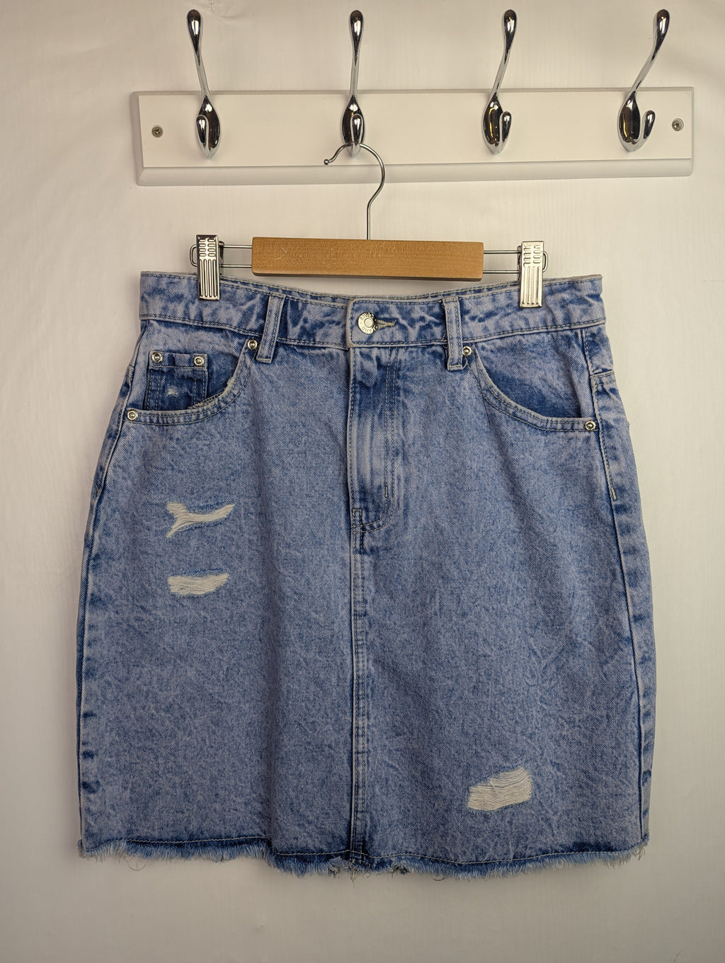 NWOT's River Island Denim Skirt - Girls 11 Years - Little Ones Preloved. Second Hand Children's & Preloved Baby, Kids, Girls & Boys Clothes. UK online