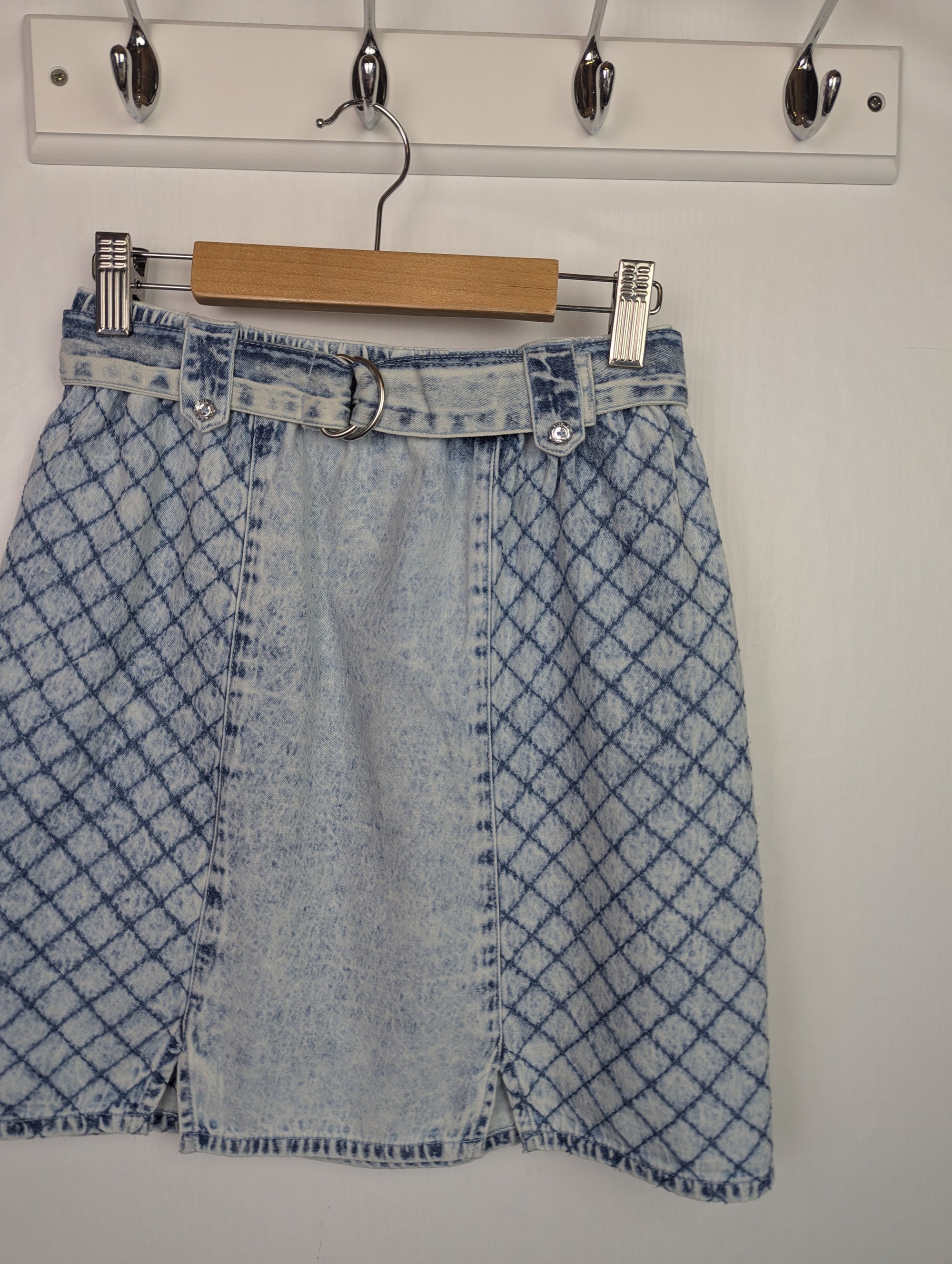 NWOT's River Island Denim Skirt - Girls 12 Years - Little Ones Preloved. Second Hand Children's & Preloved Baby, Kids, Girls & Boys Clothes. UK online
