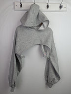 NWOT's River Island Grey crop Hoodie - Girls 7 - 8 Years - Little Ones Preloved. Second Hand Children's & Preloved Baby, Kids, Girls & Boys Clothes. UK online