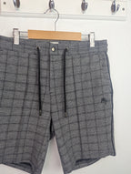 NWOT's River Island Grey Shorts - Mens 30'' - Little Ones Preloved. Second Hand Children's & Preloved Baby, Kids, Girls & Boys Clothes. UK online