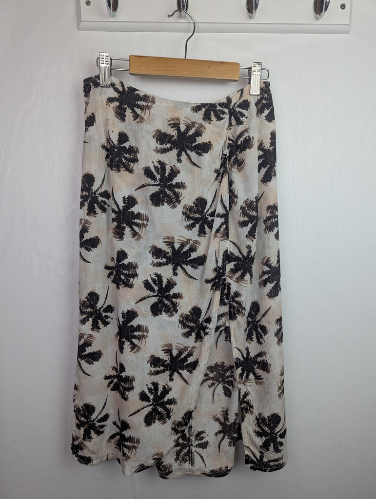 NWOT's River Island Long Palm Trees Skirt - Girls 9-10 Years Little Ones Preloved Second Hand Baby, Girls & Boys Clothes. UK Postage