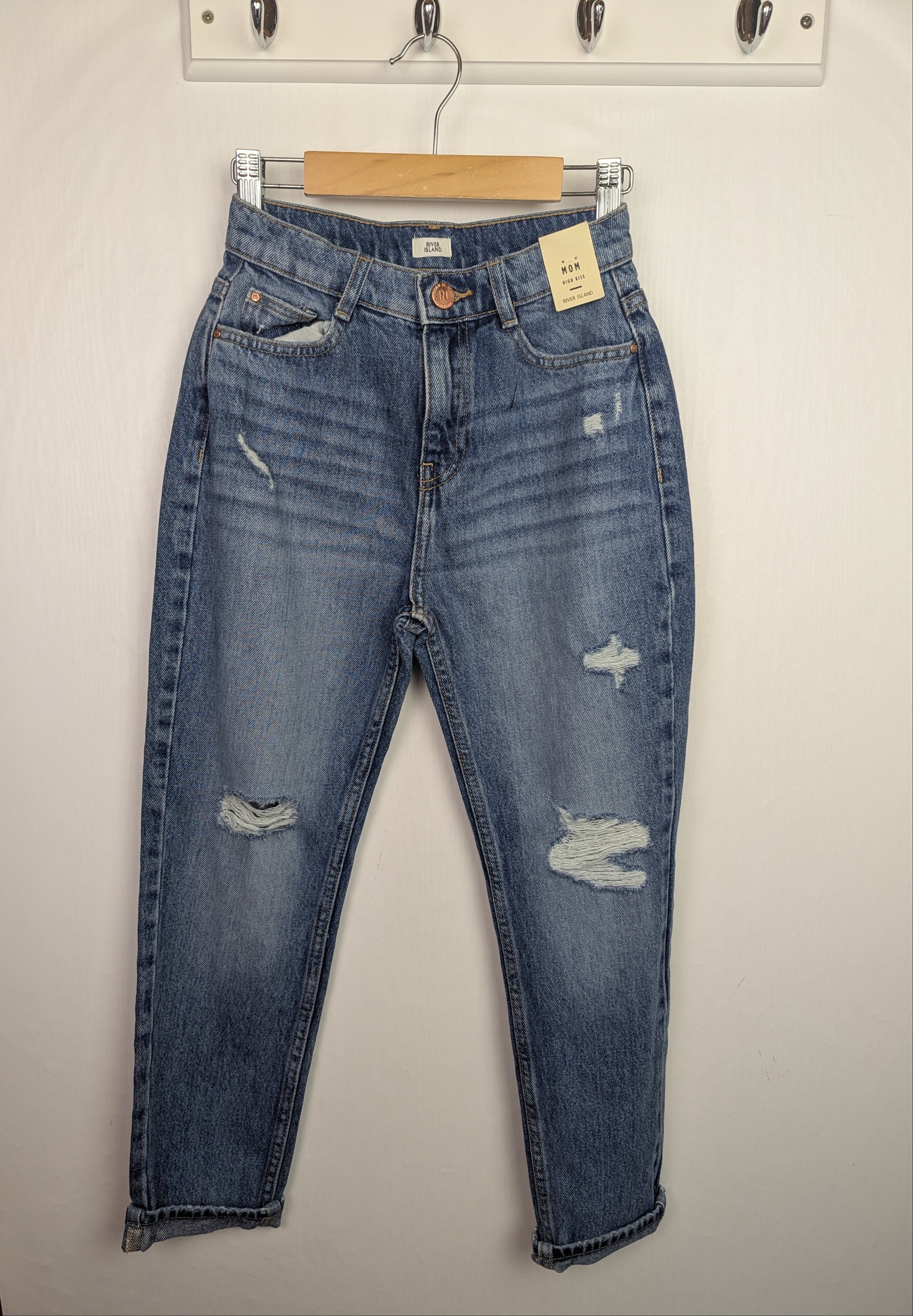 NWOT's River Island Mom Jeans - Girls 9 Years - Little Ones Preloved. Second Hand Children's & Preloved Baby, Kids, Girls & Boys Clothes. UK online